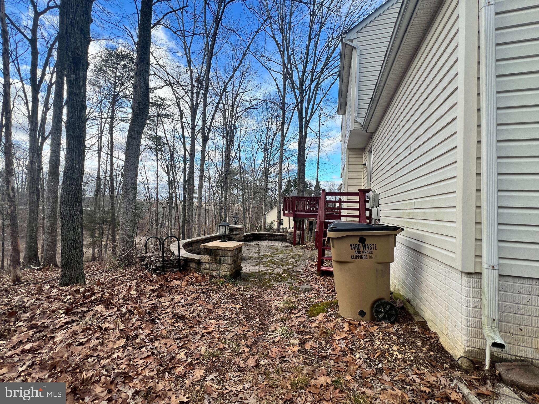 OAKMONT VILLAGE - Residential