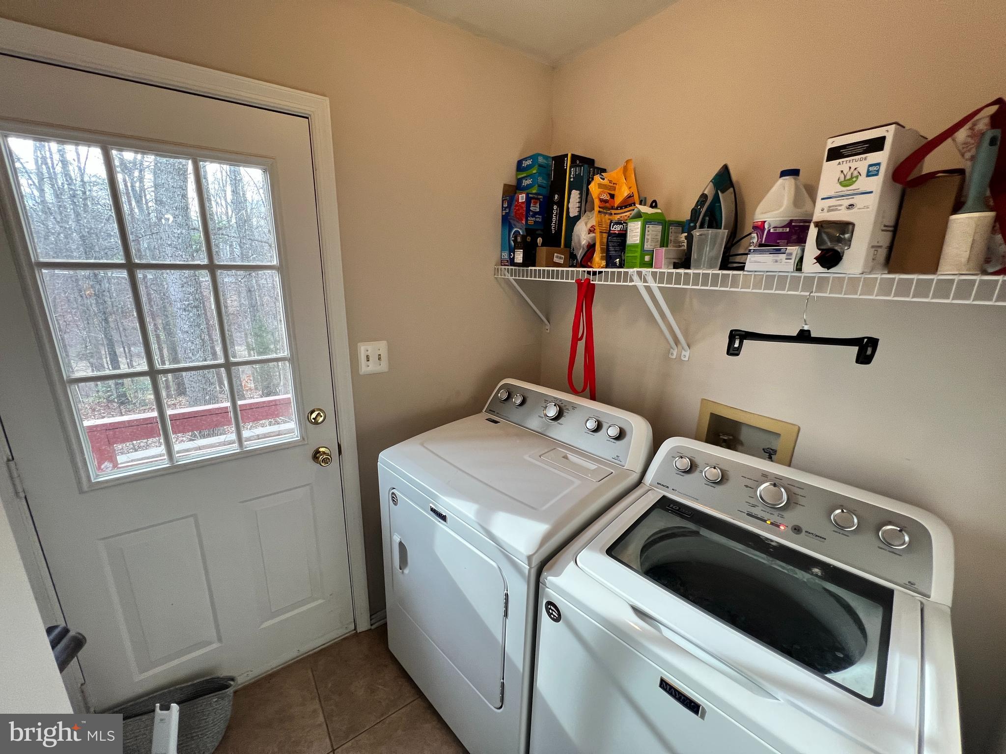 OAKMONT VILLAGE - Residential