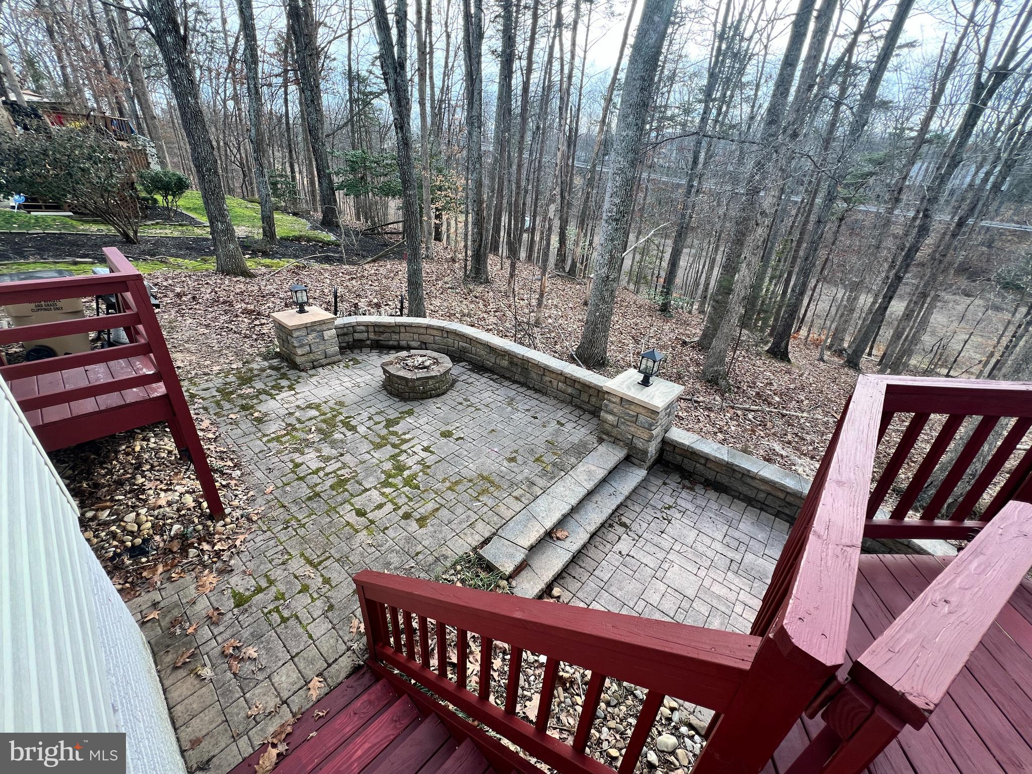 OAKMONT VILLAGE - Residential