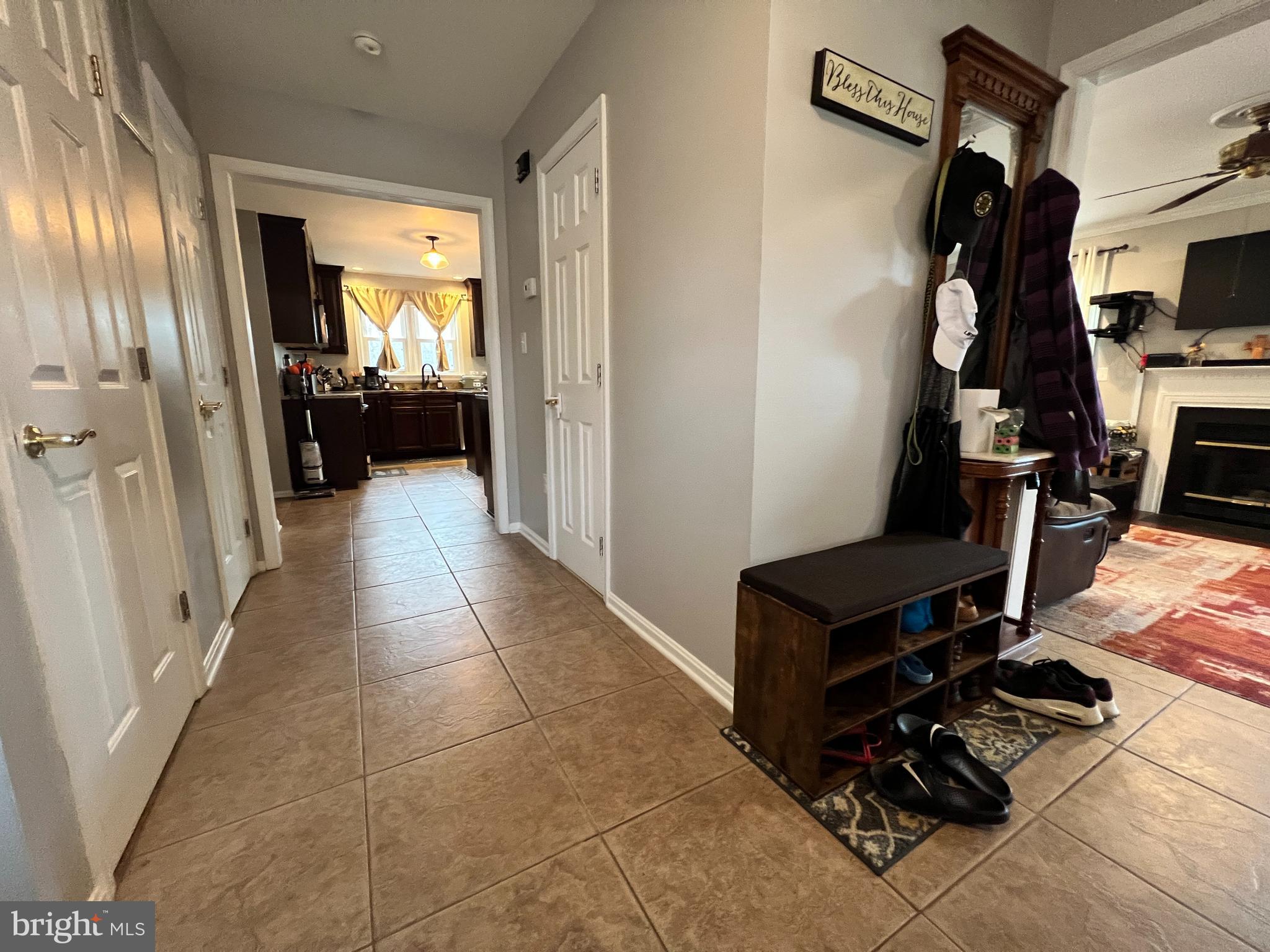 OAKMONT VILLAGE - Residential