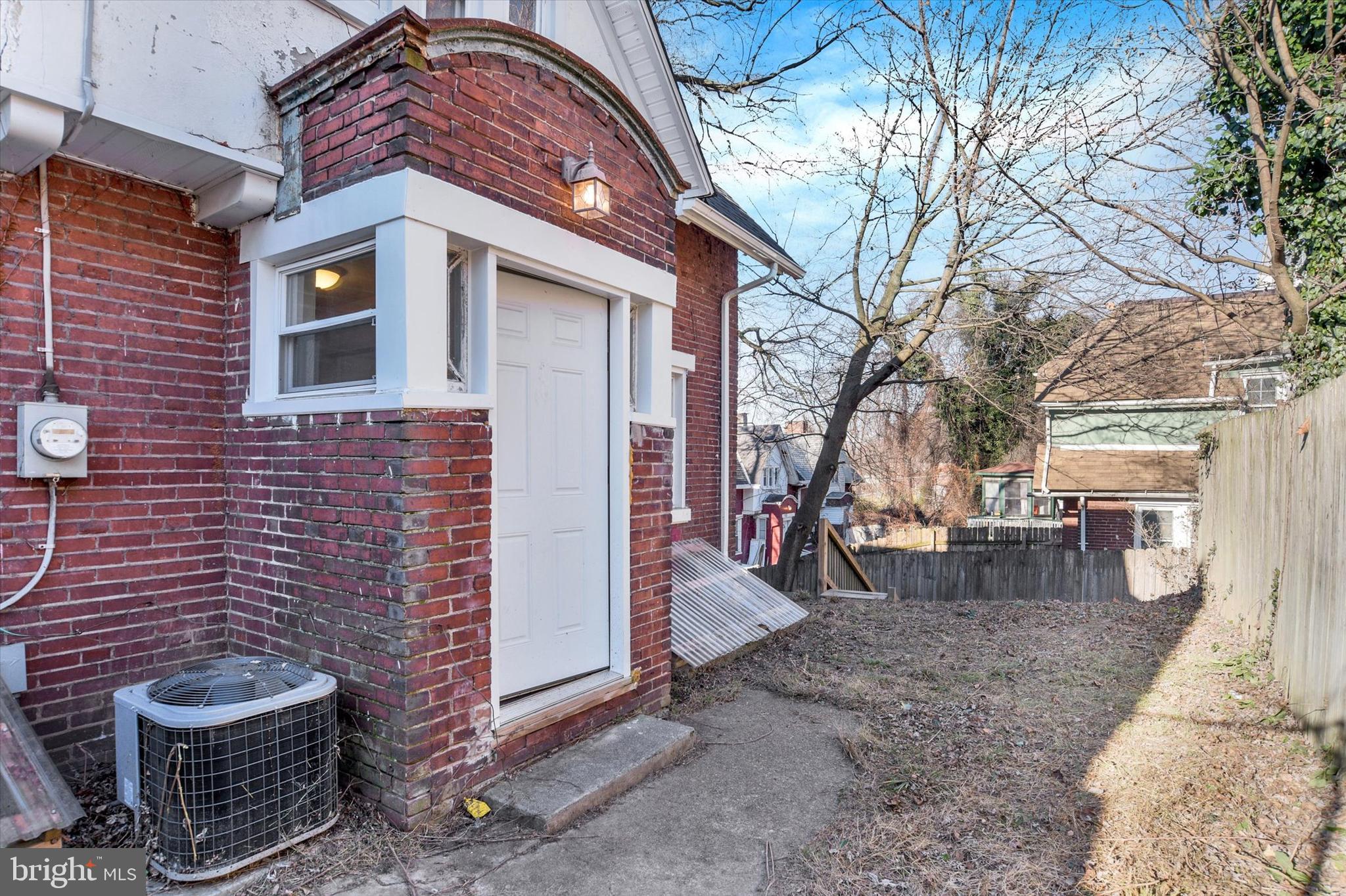 HARRISBURG CITY - Residential