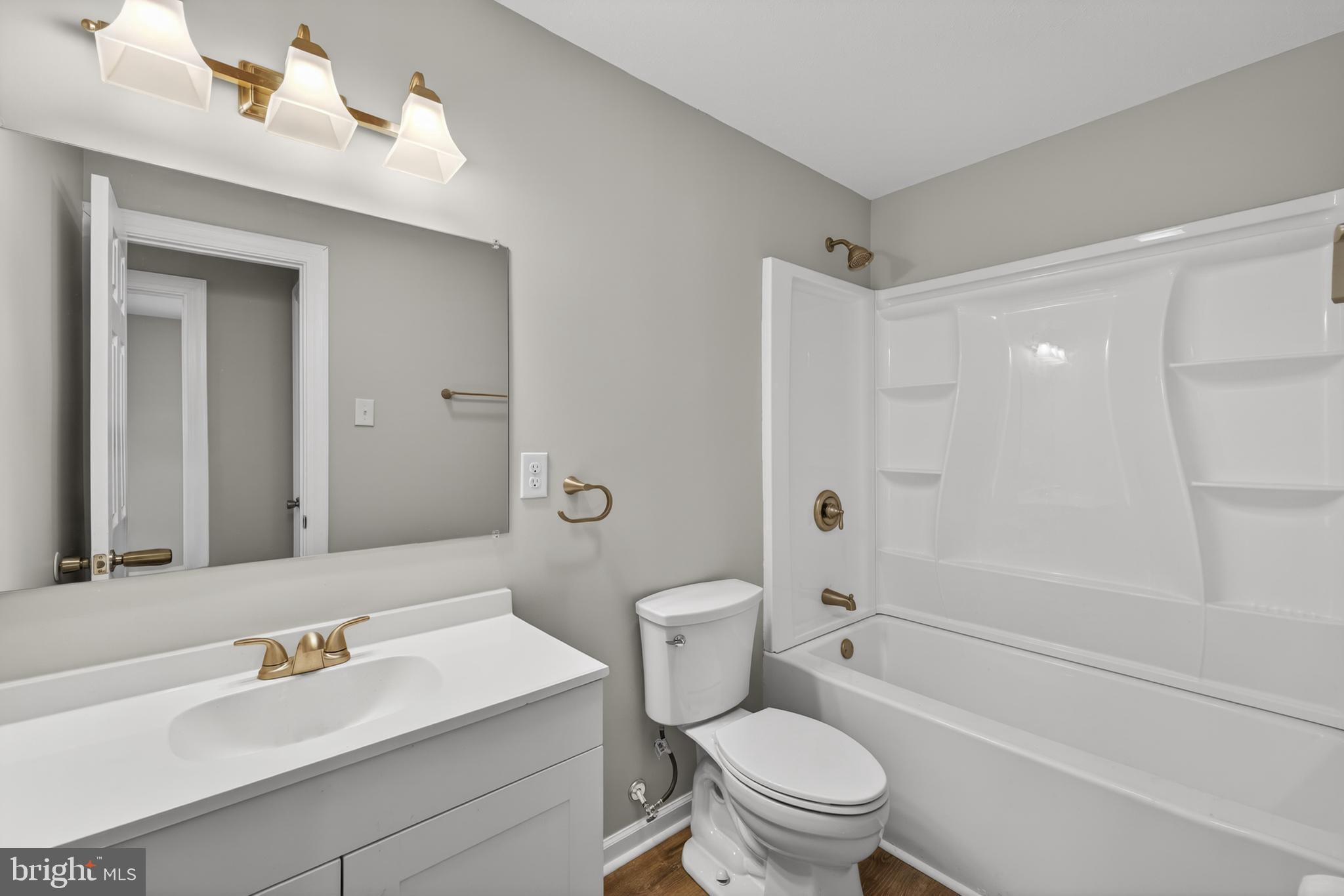 CHESTNUT HILL ESTATES - Residential