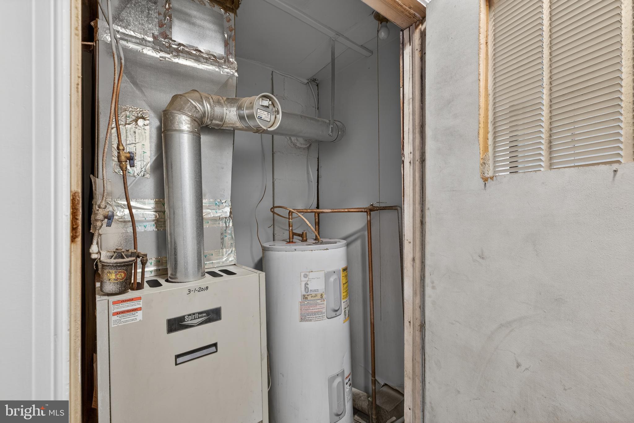 CHESTNUT HILL ESTATES - Residential