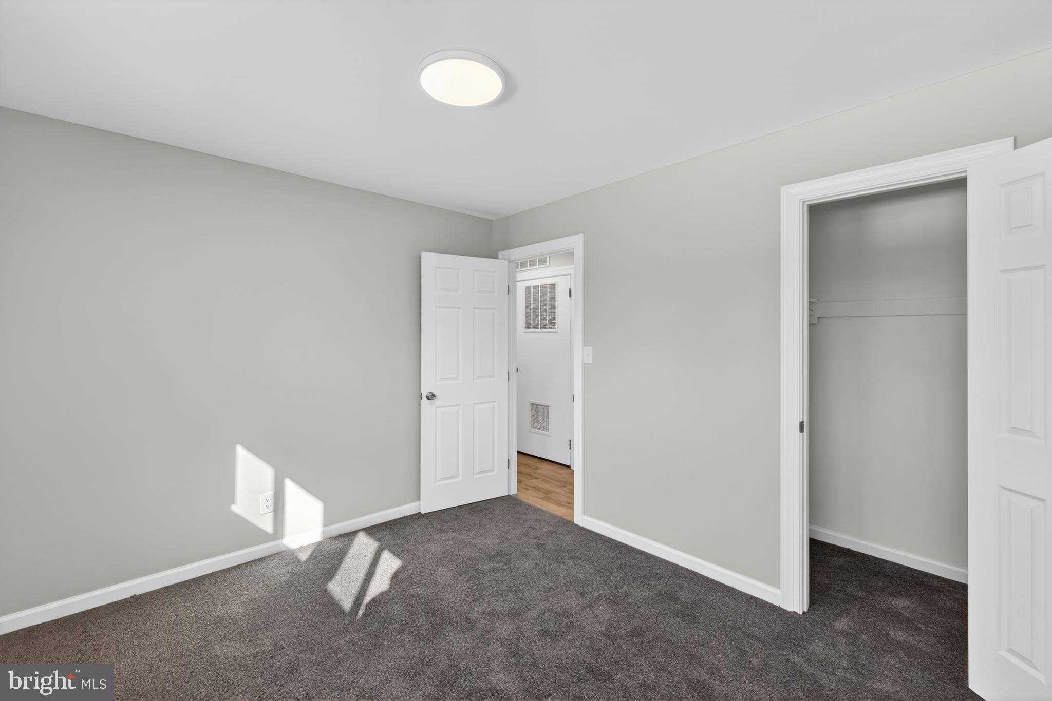 CHESTNUT HILL ESTATES - Residential