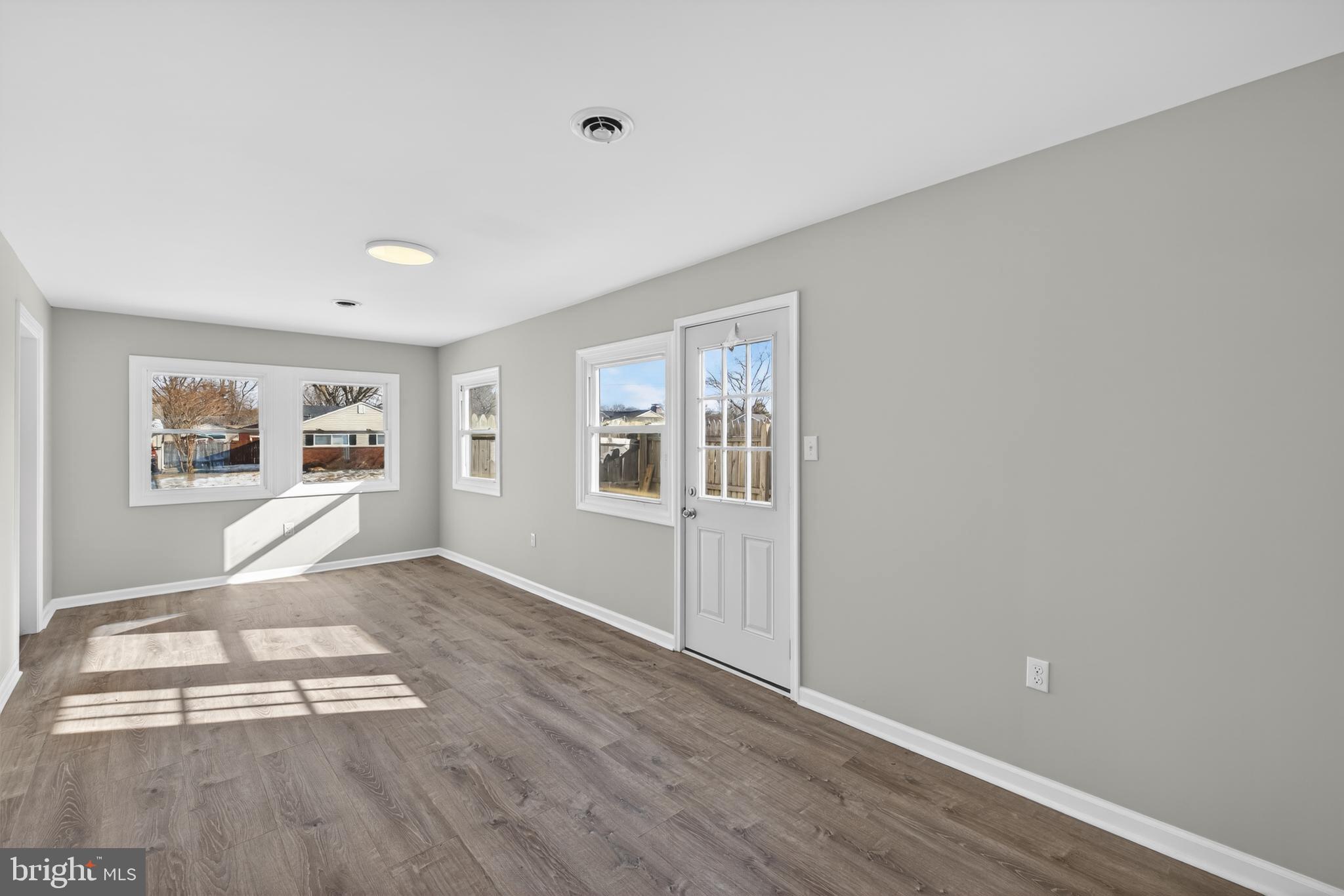 CHESTNUT HILL ESTATES - Residential