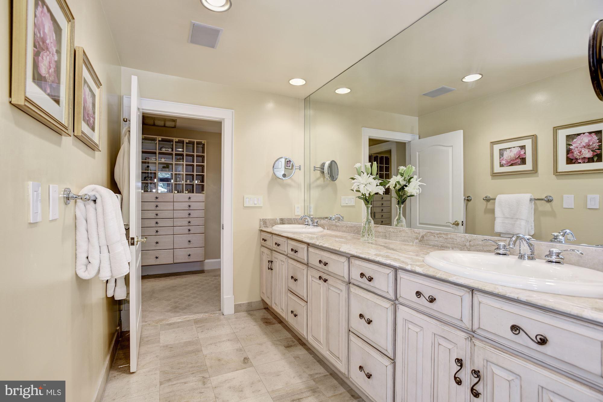 BELLE VIEW - Residential