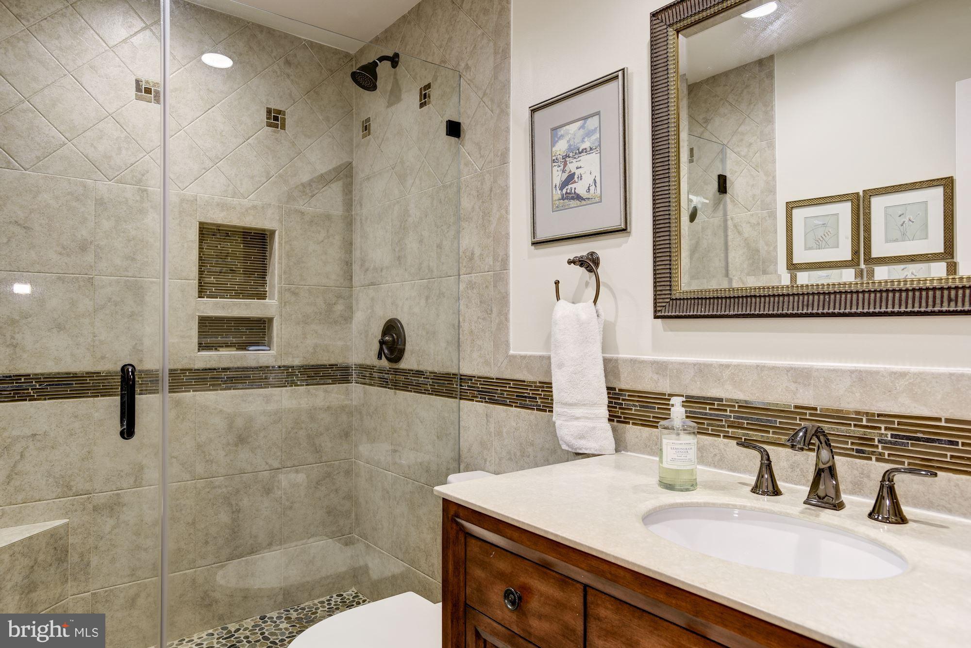 BELLE VIEW - Residential