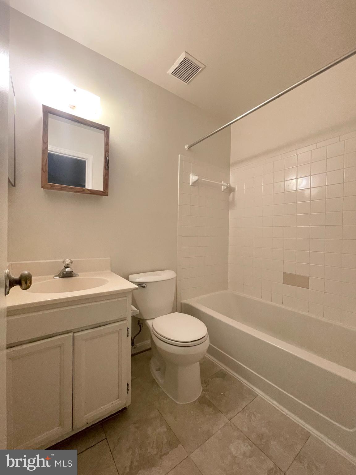 BEAU RIDGE ESTATES - Residential Lease