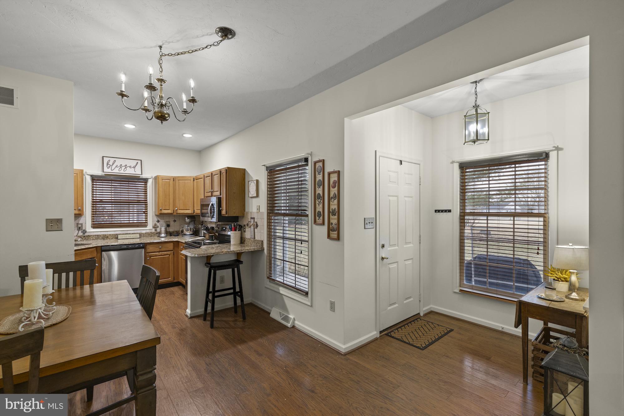 FOX RIDGE - Residential