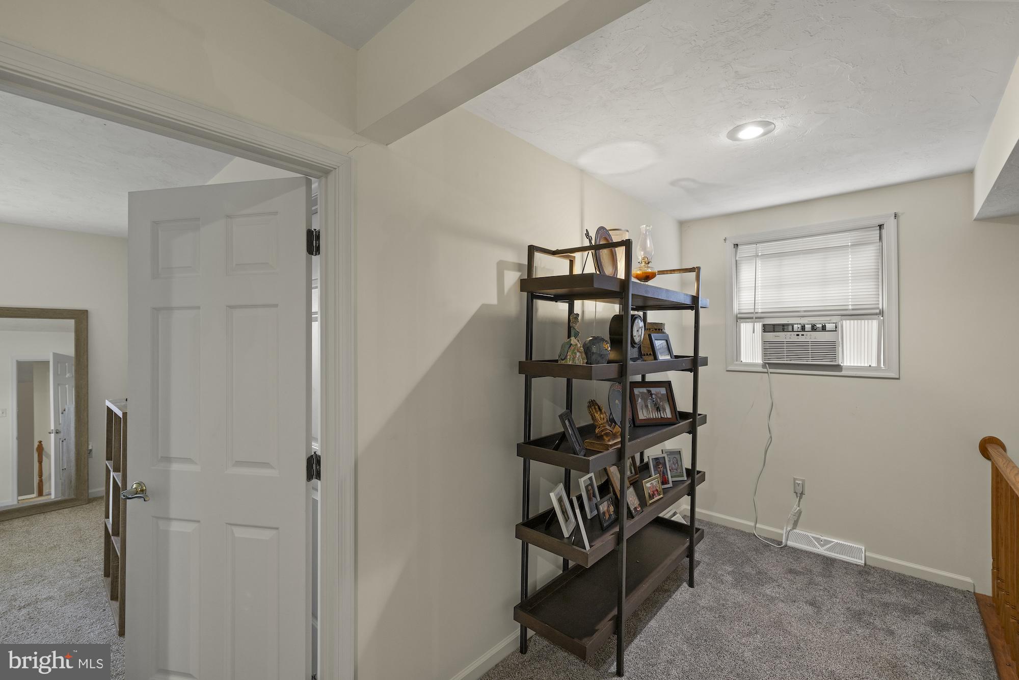 FOX RIDGE - Residential