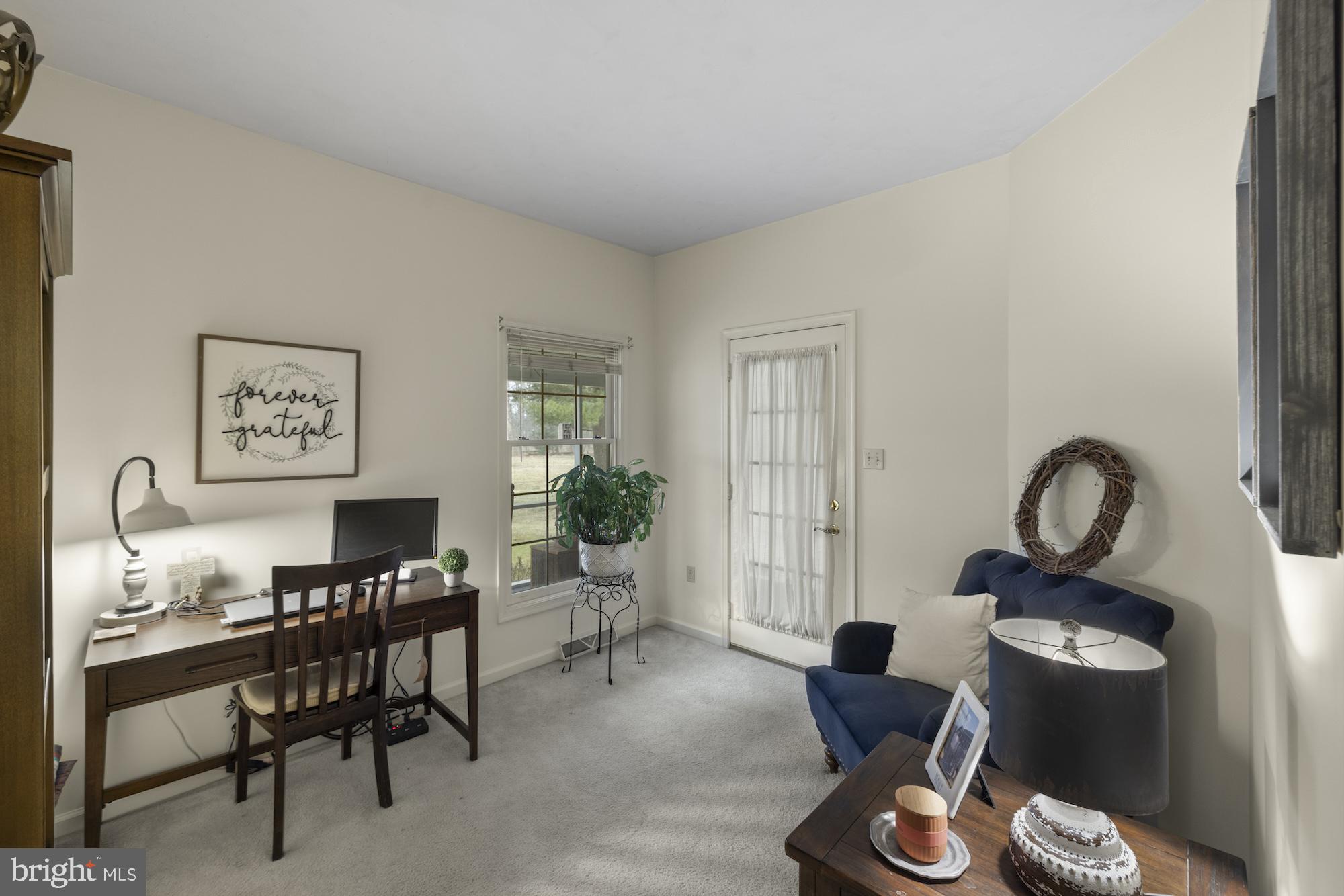 FOX RIDGE - Residential