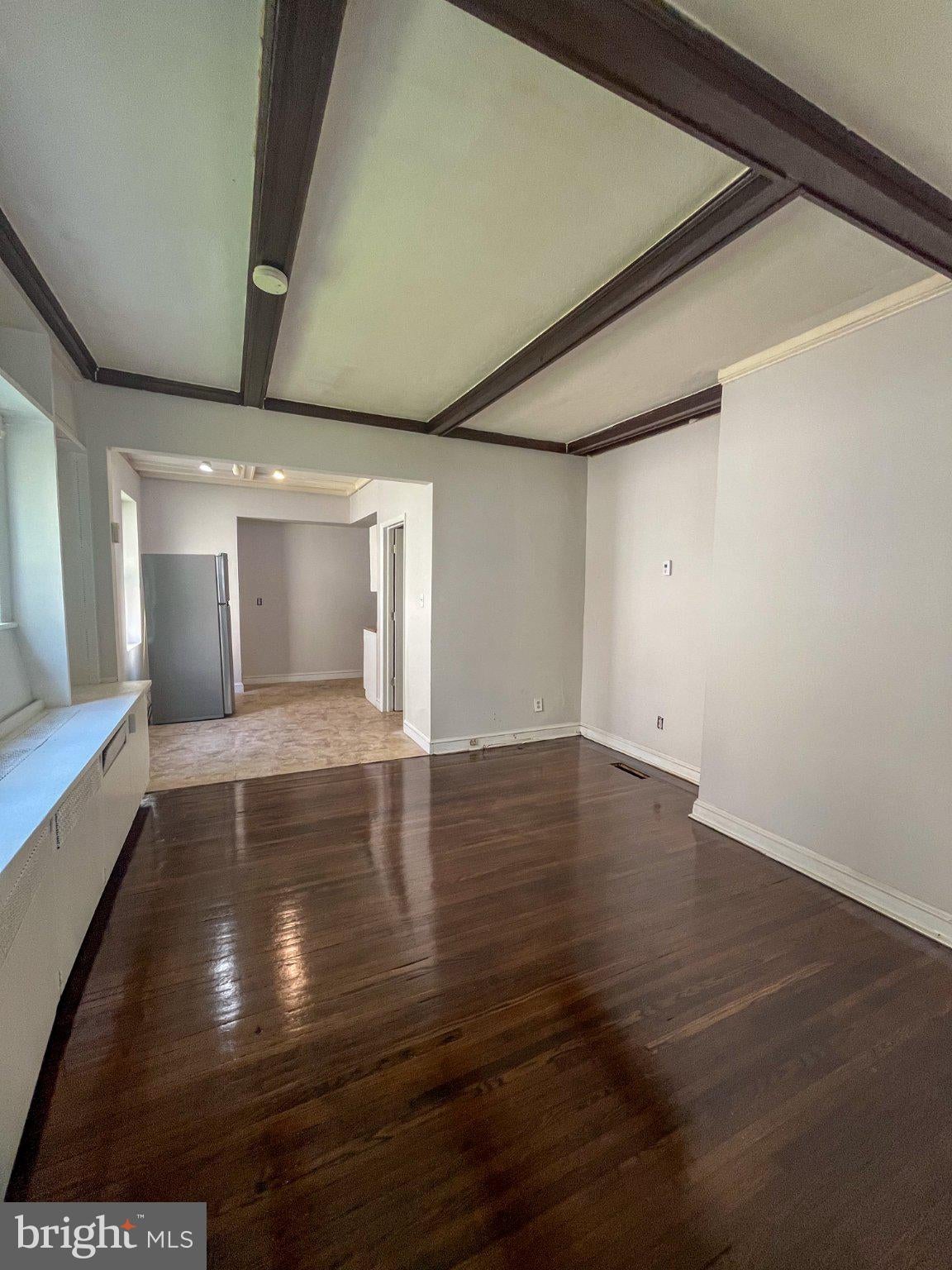 208 MAPLE AVENUE