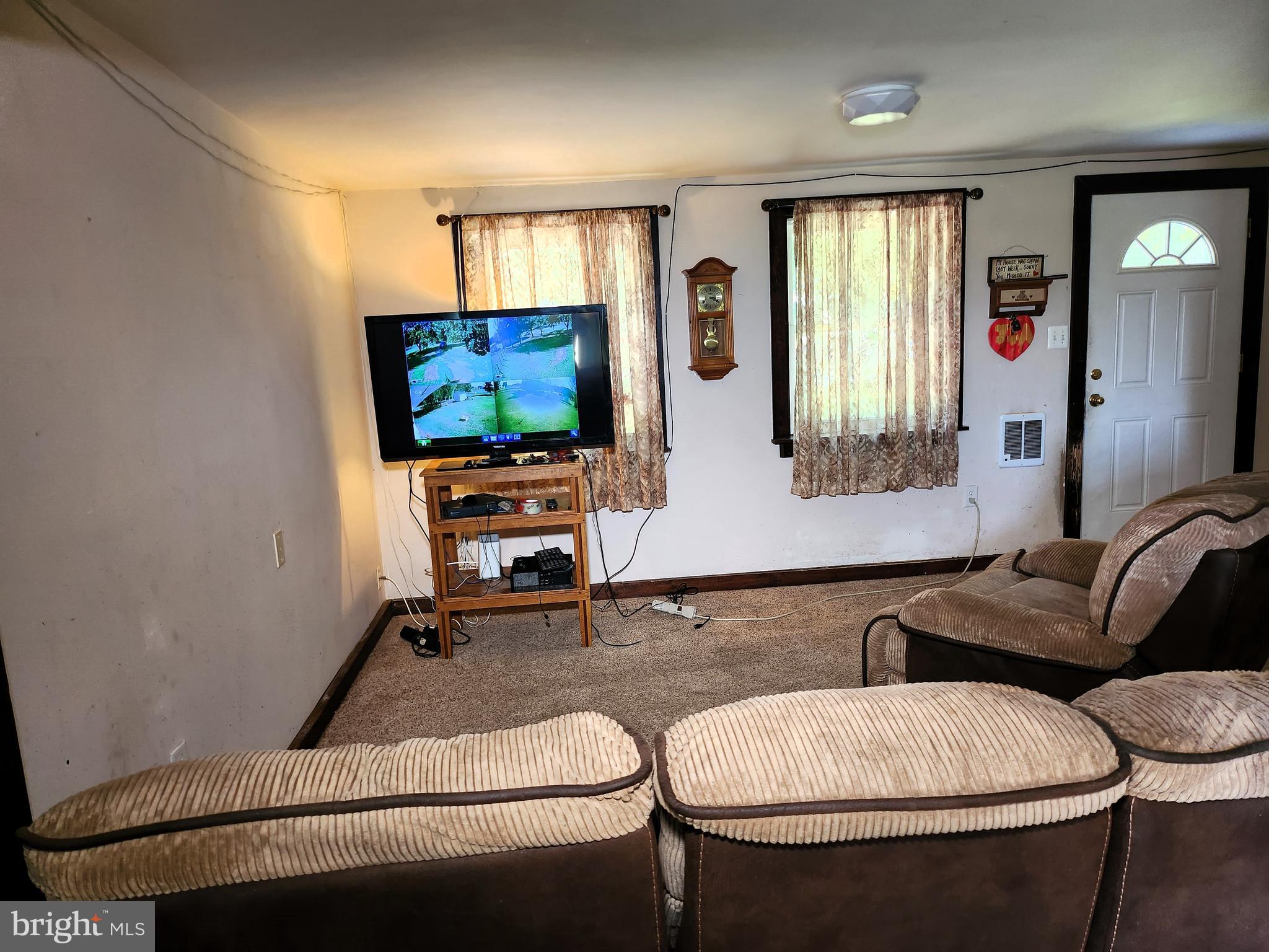 POTOMAC HEIGHTS - Residential