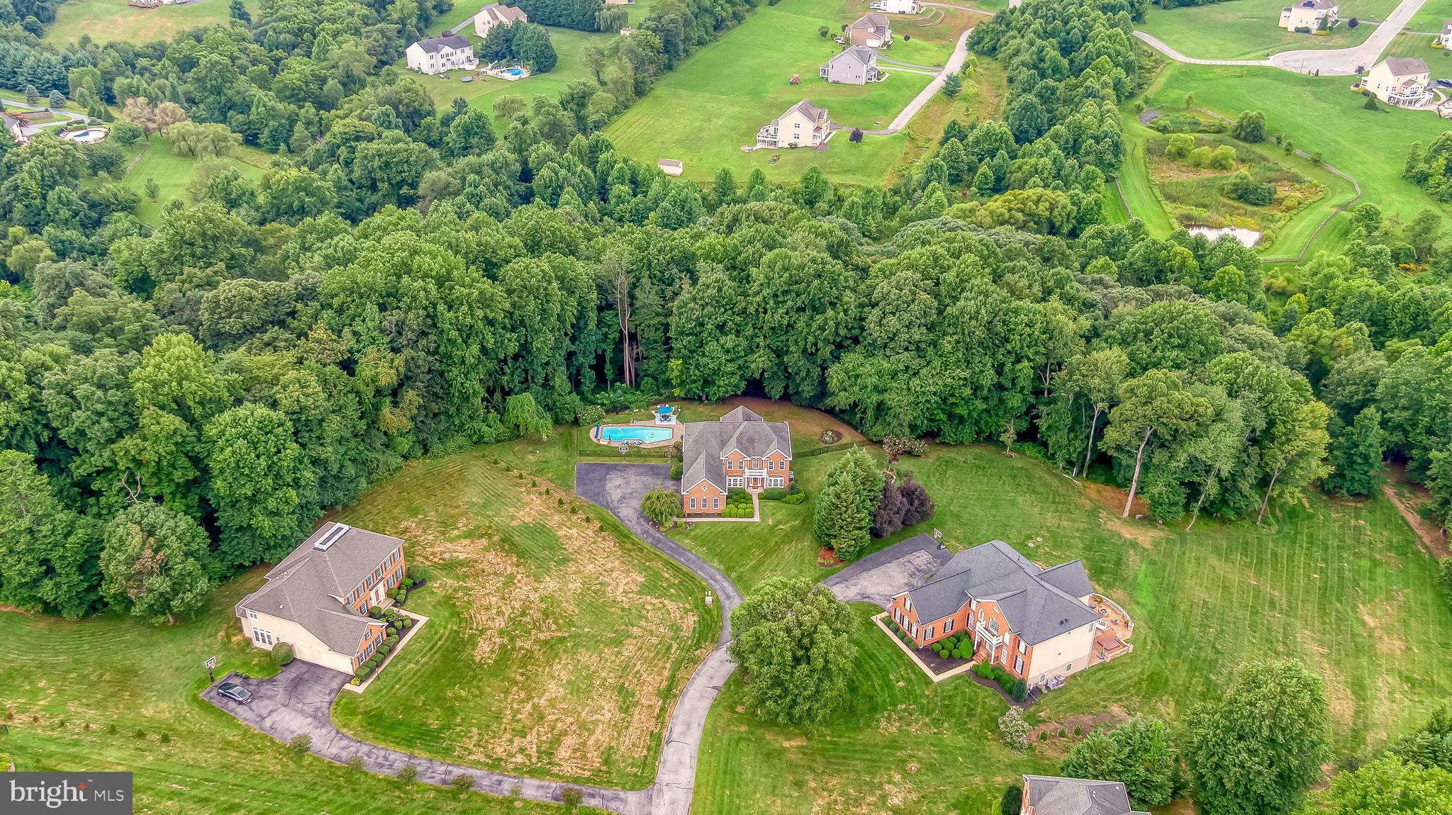105 BOWER LANE