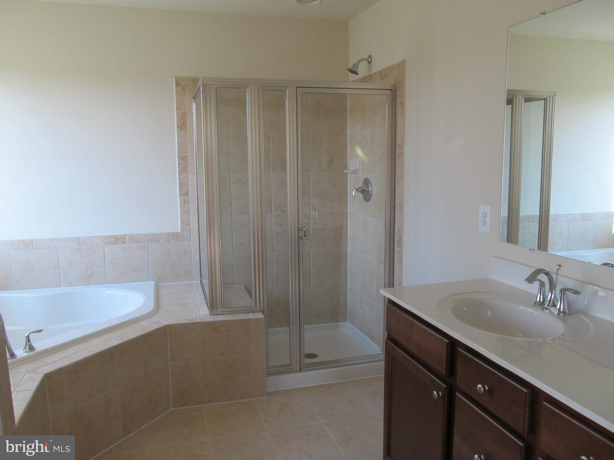 ST CHARLES GLENEAGLES - Residential