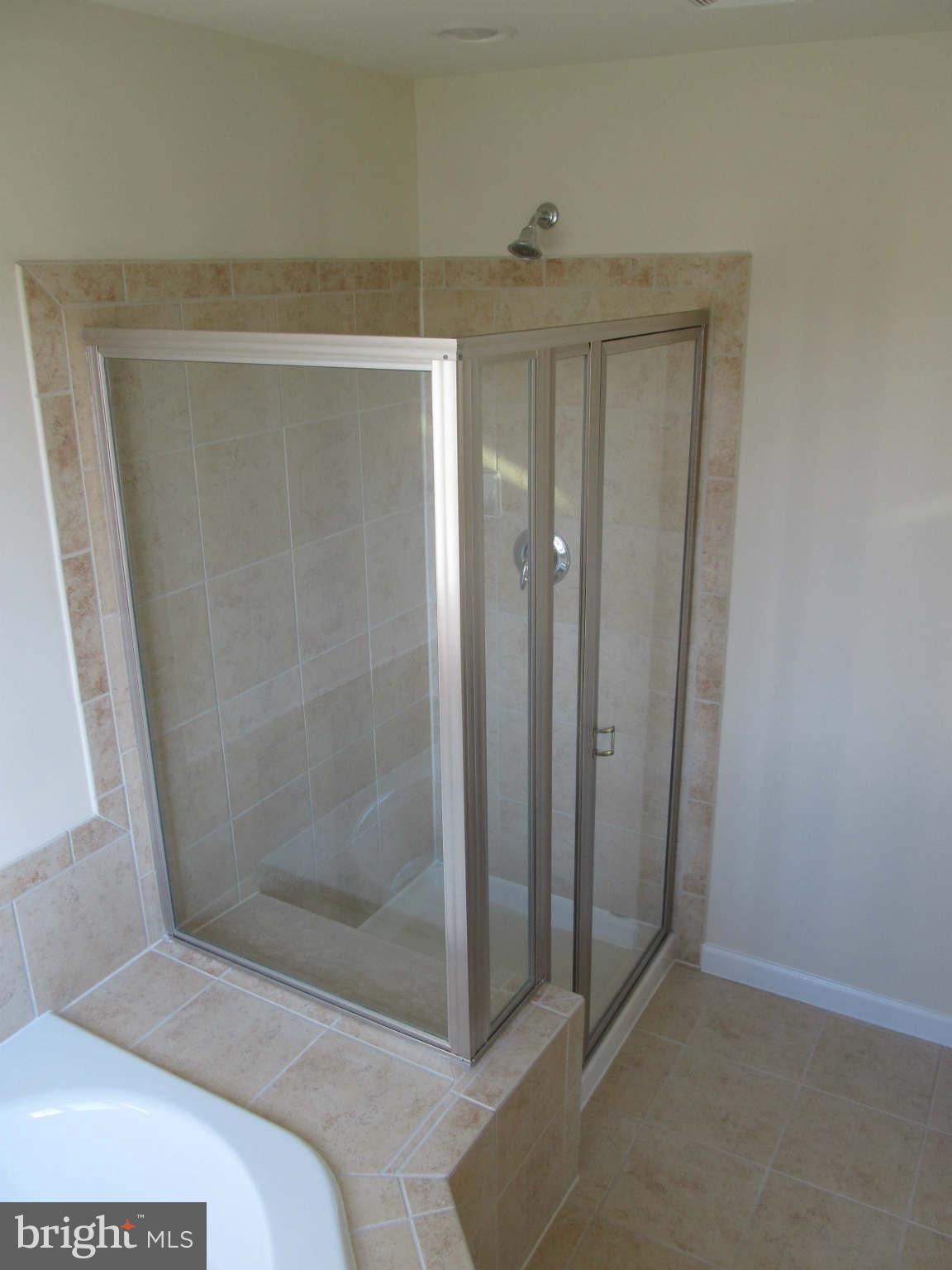 ST CHARLES GLENEAGLES - Residential