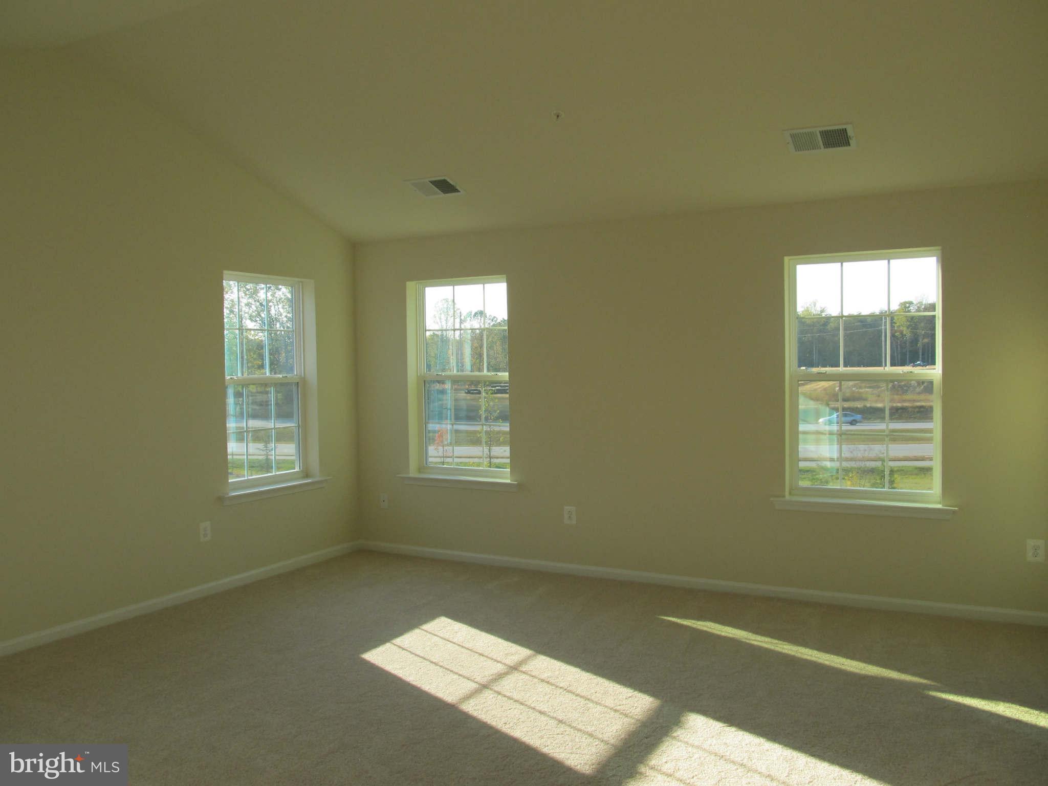 ST CHARLES GLENEAGLES - Residential