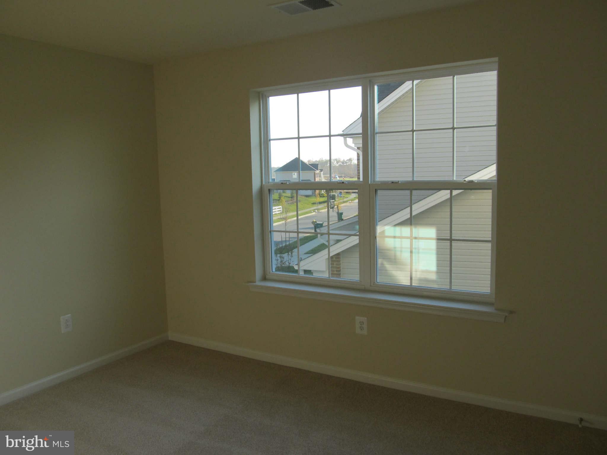 ST CHARLES GLENEAGLES - Residential