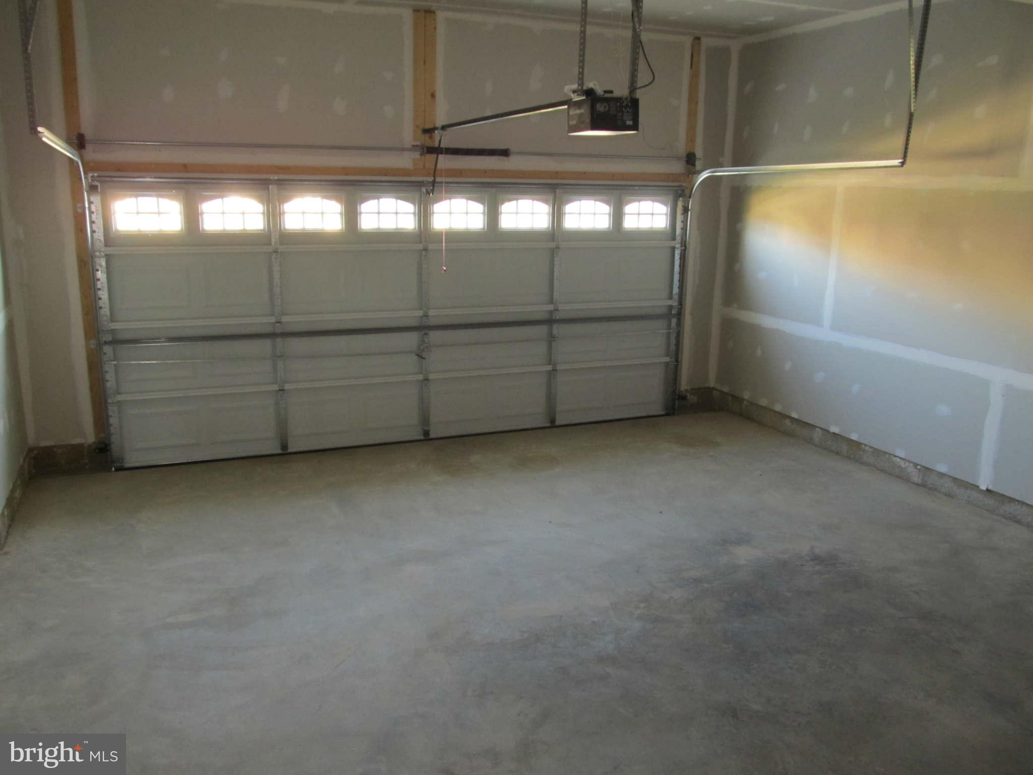 ST CHARLES GLENEAGLES - Residential