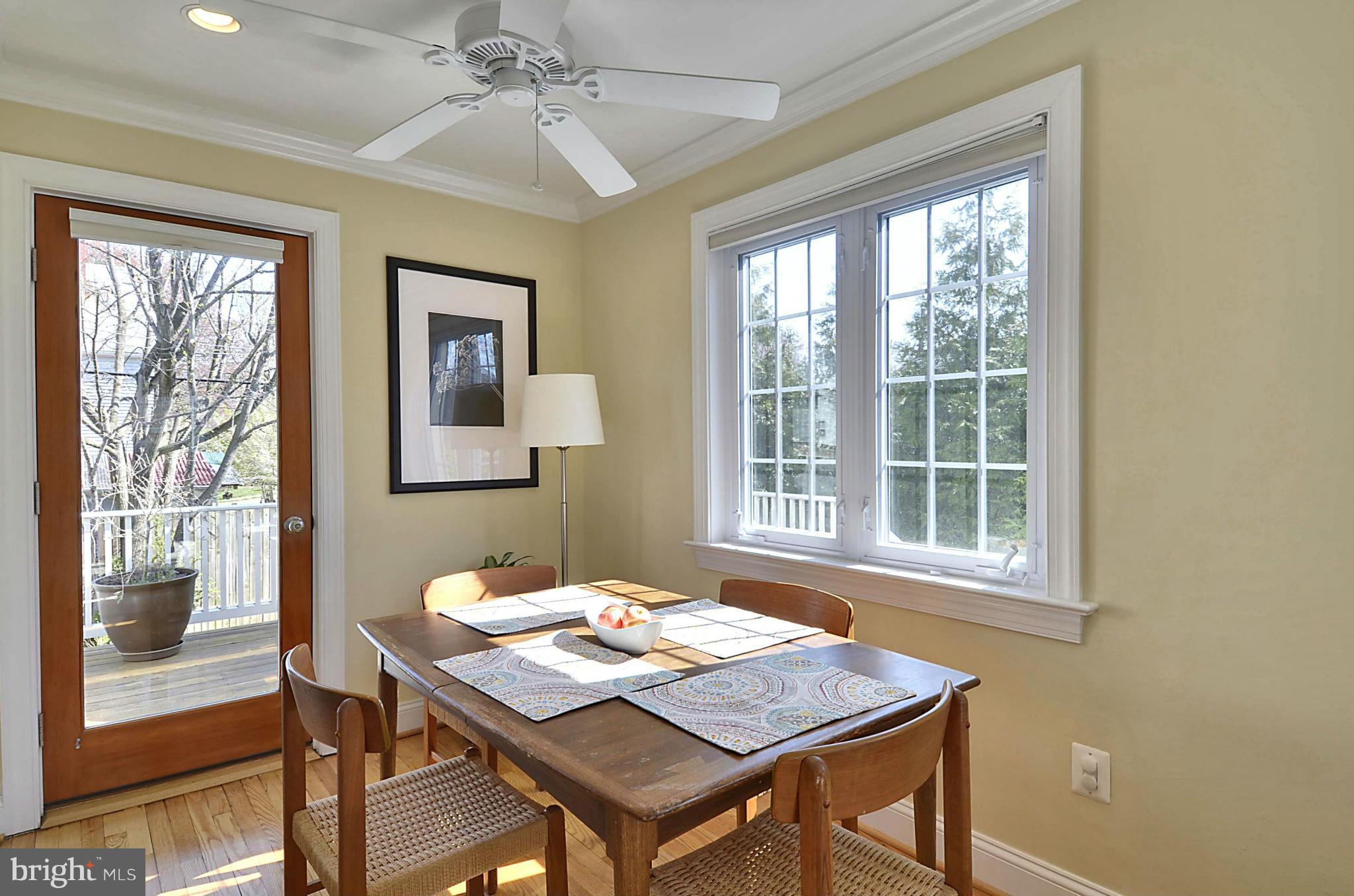 BUCKNELL MANOR - Residential