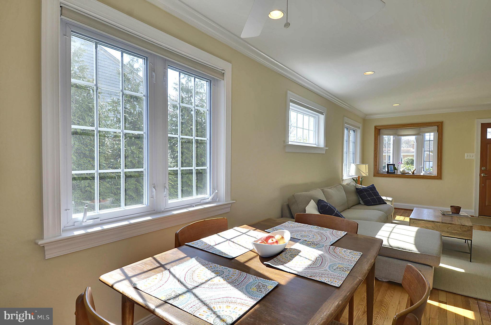 BUCKNELL MANOR - Residential