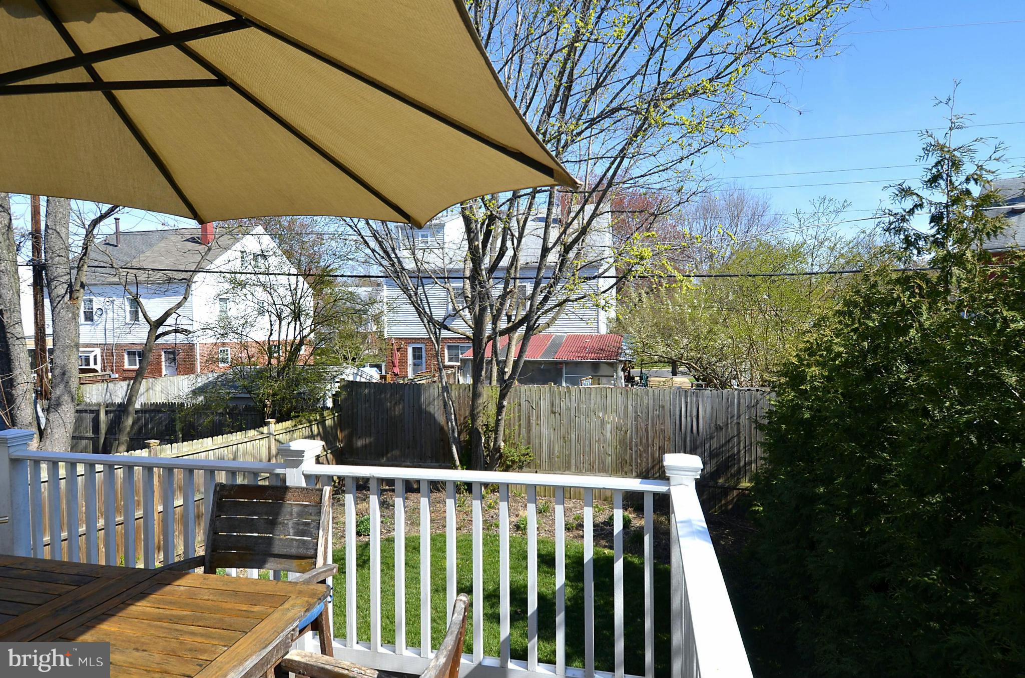 BUCKNELL MANOR - Residential