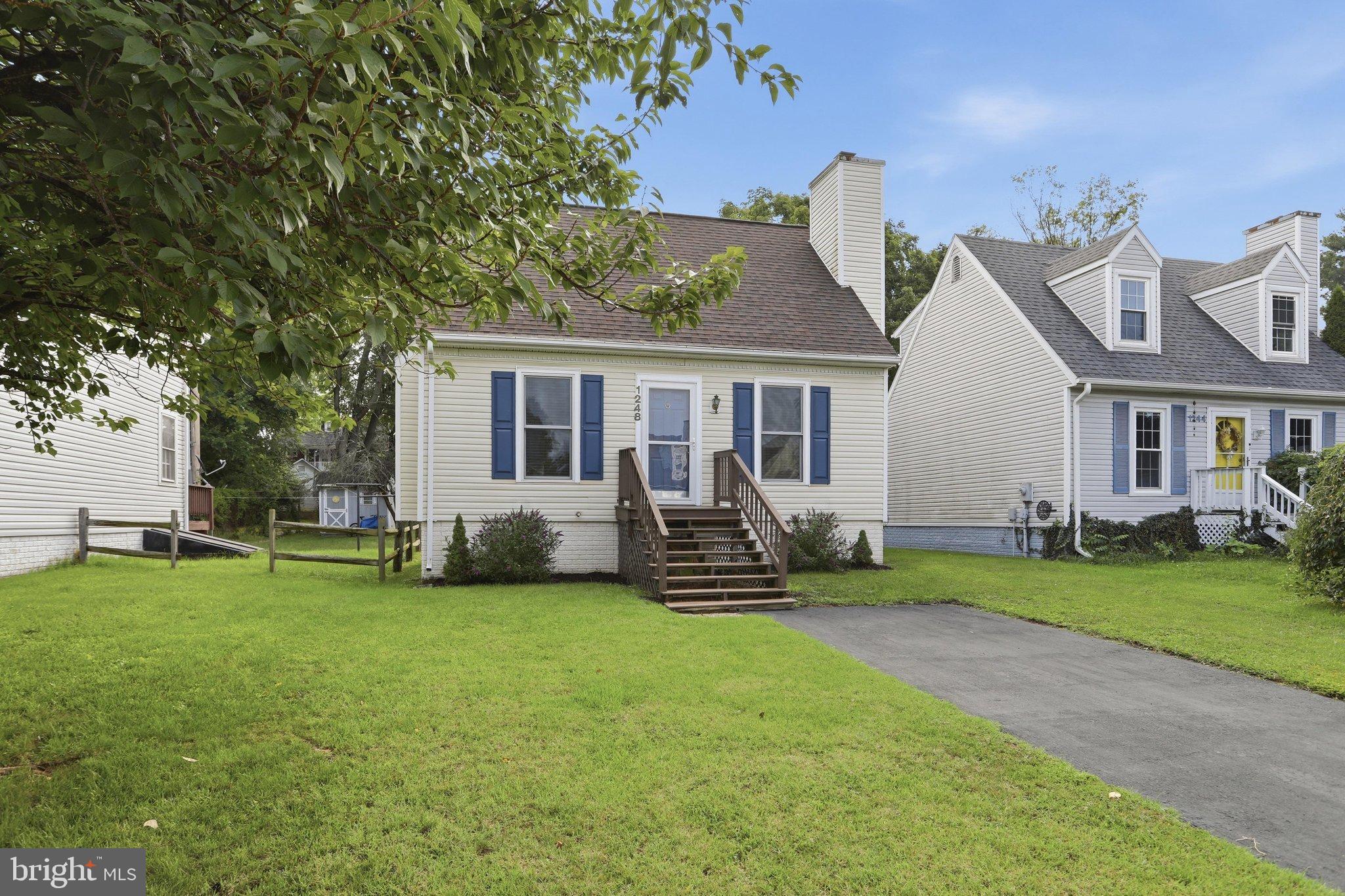1248 MAGNOLIA COURT
