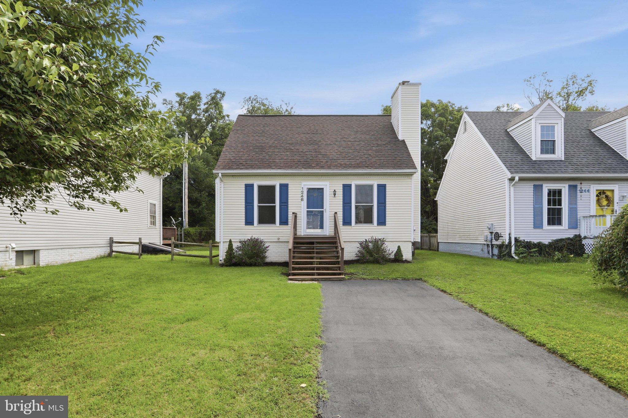 1248 MAGNOLIA COURT