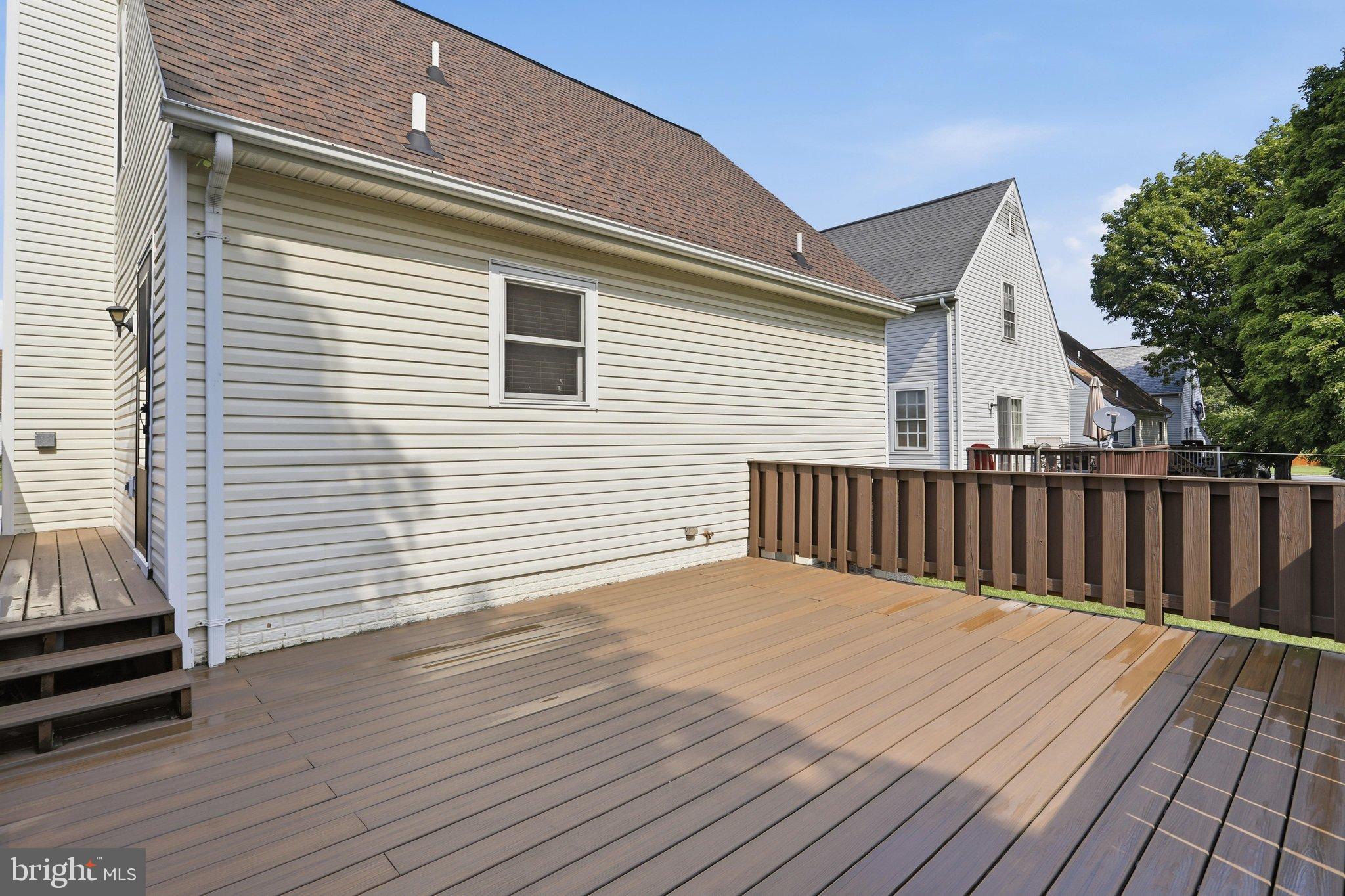 1248 MAGNOLIA COURT