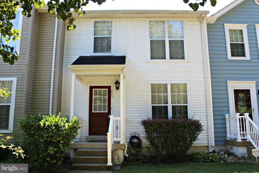 Beautifully updated, well maintained colonial townhome features- 3 bedroom/3.5 bath, finished basement w/wood fireplace, walk out to fully fenced/private back yard-- no rear neighbor! Newly upgraded-- Stainless steel appliances, ceramic tiled bathrooms, walk in closet. Situated in fantastic partially wooded cul de sac location- near public schools, Quanitco,shopping and much more! Won't last long!