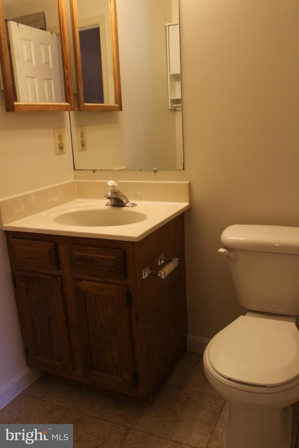 CABIN CREEKWOOD - Residential Lease