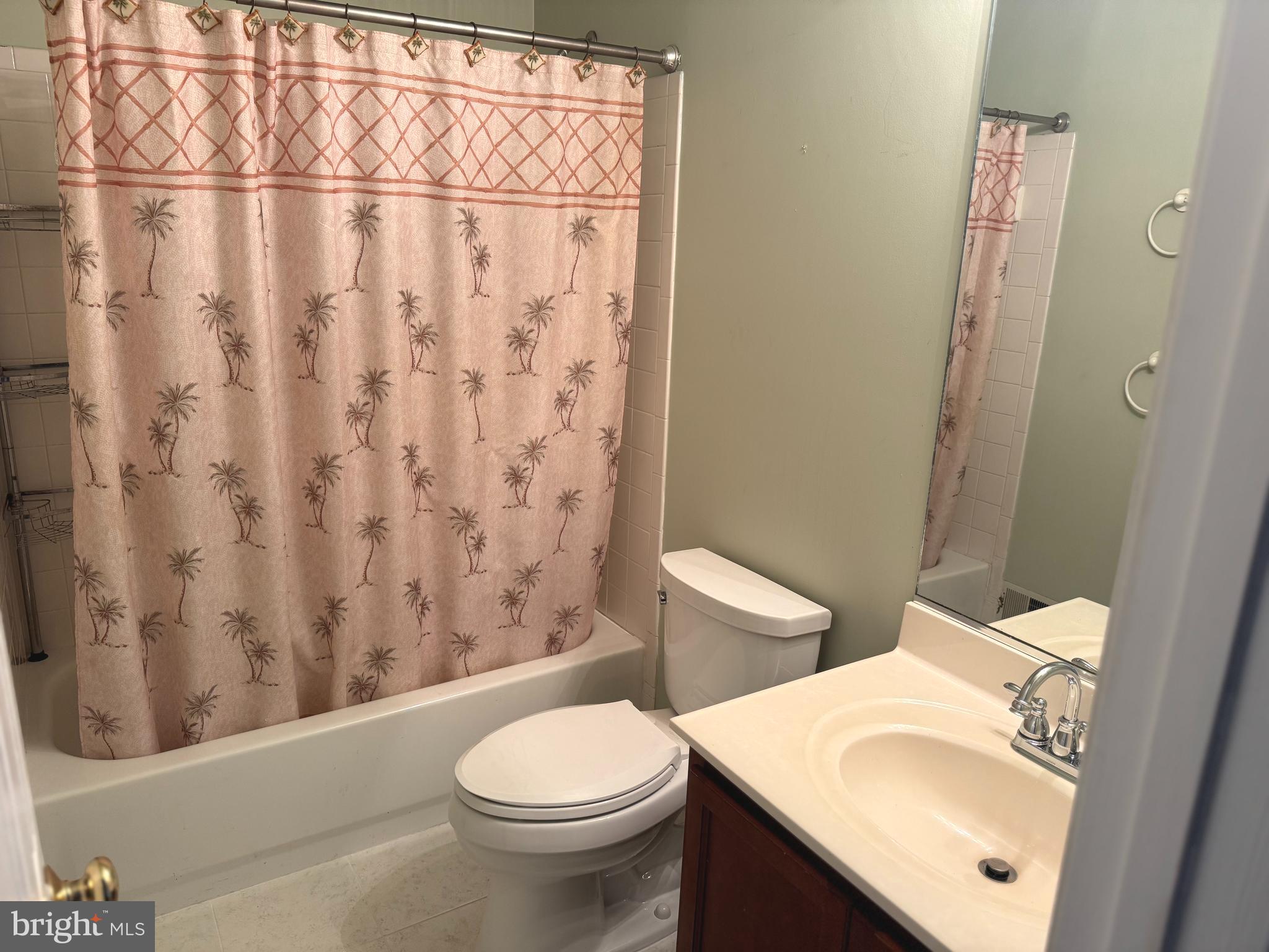 NEWPORT ESTATES - Residential