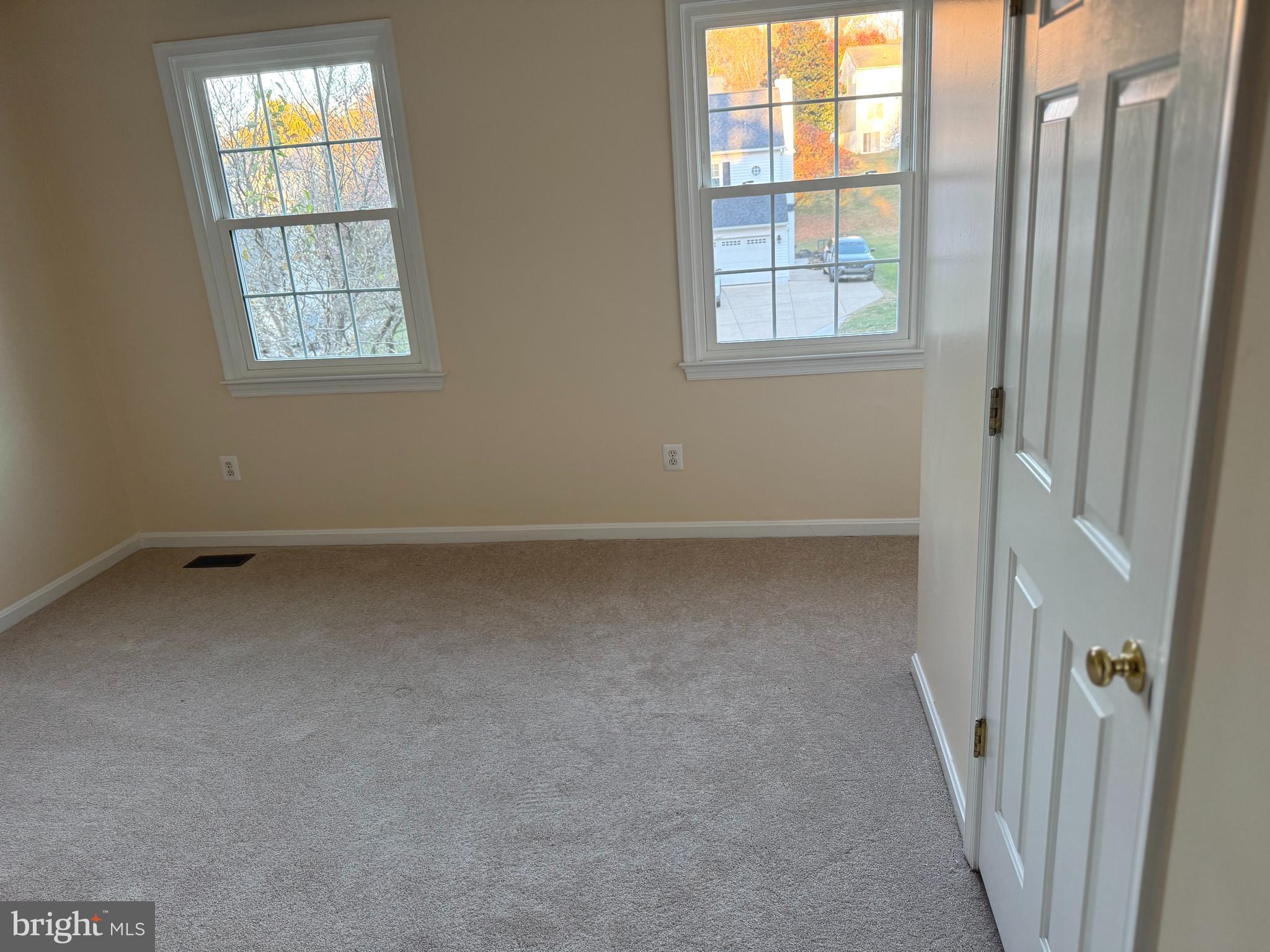 NEWPORT ESTATES - Residential