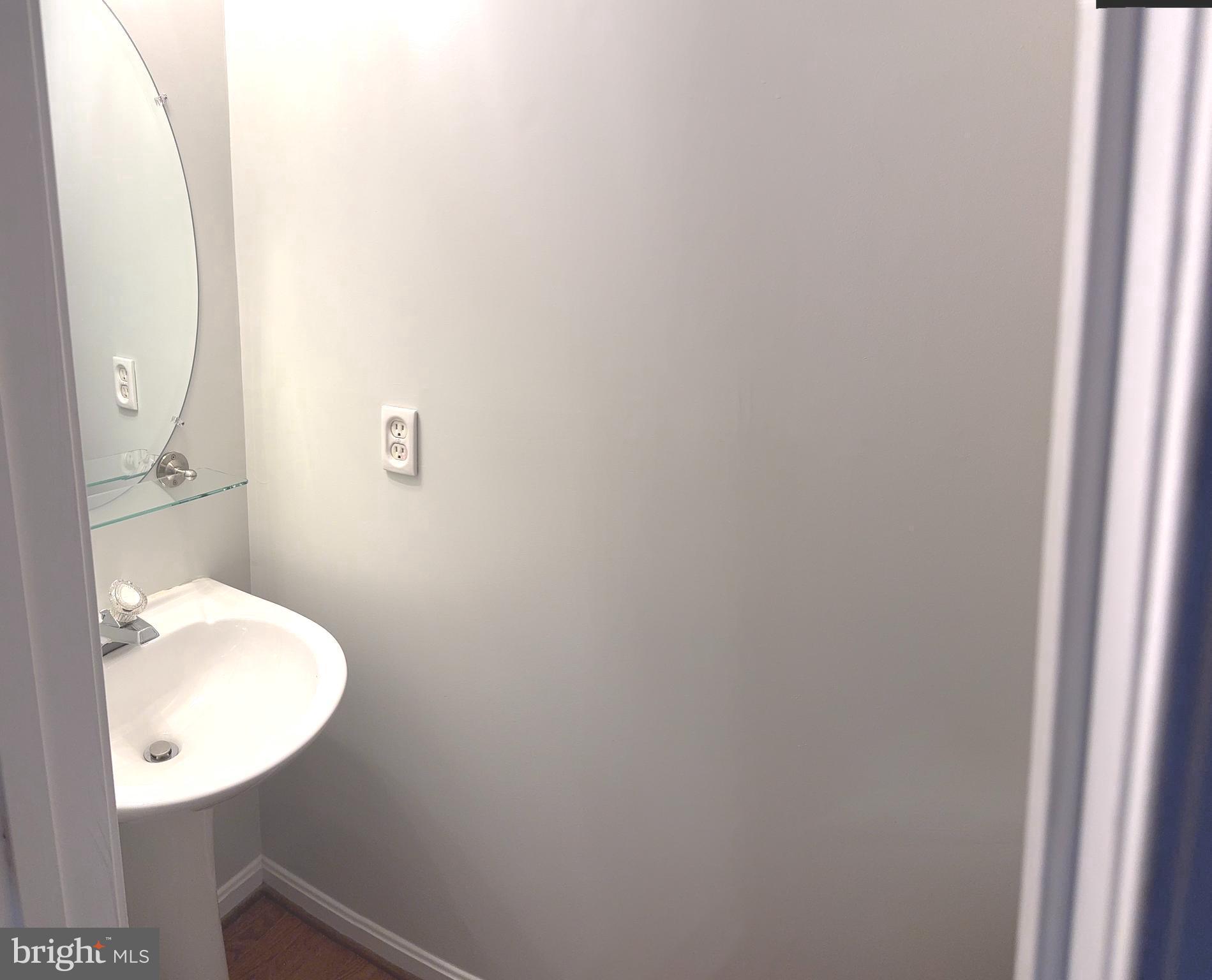 NEWPORT ESTATES - Residential