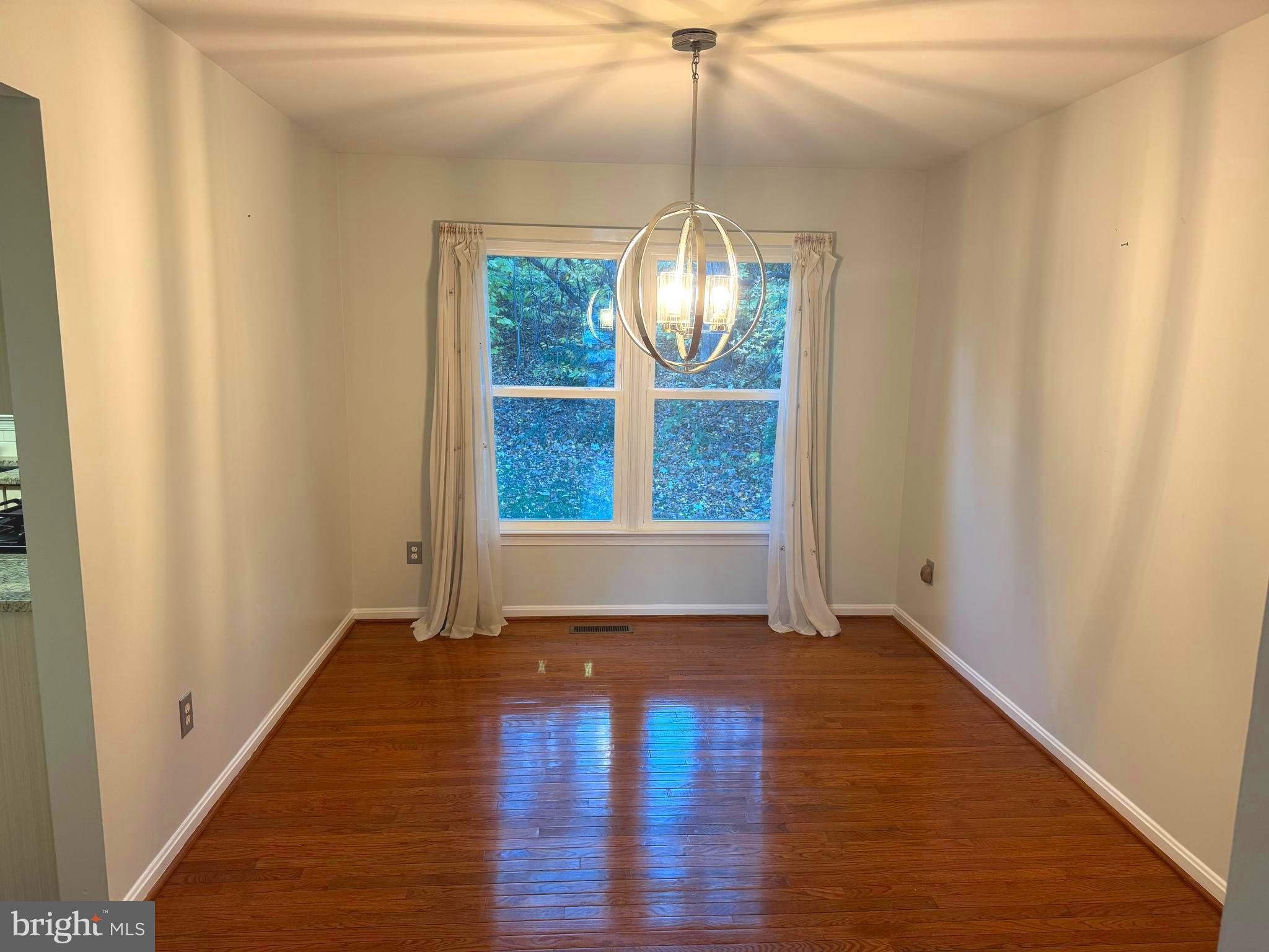 NEWPORT ESTATES - Residential