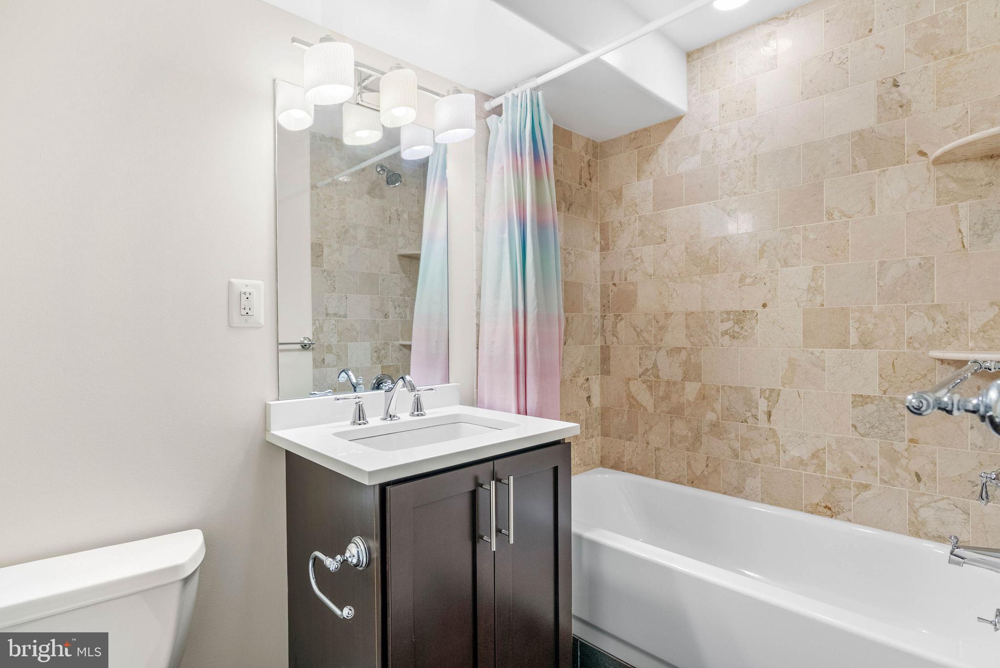 BELLA VISTA - Residential