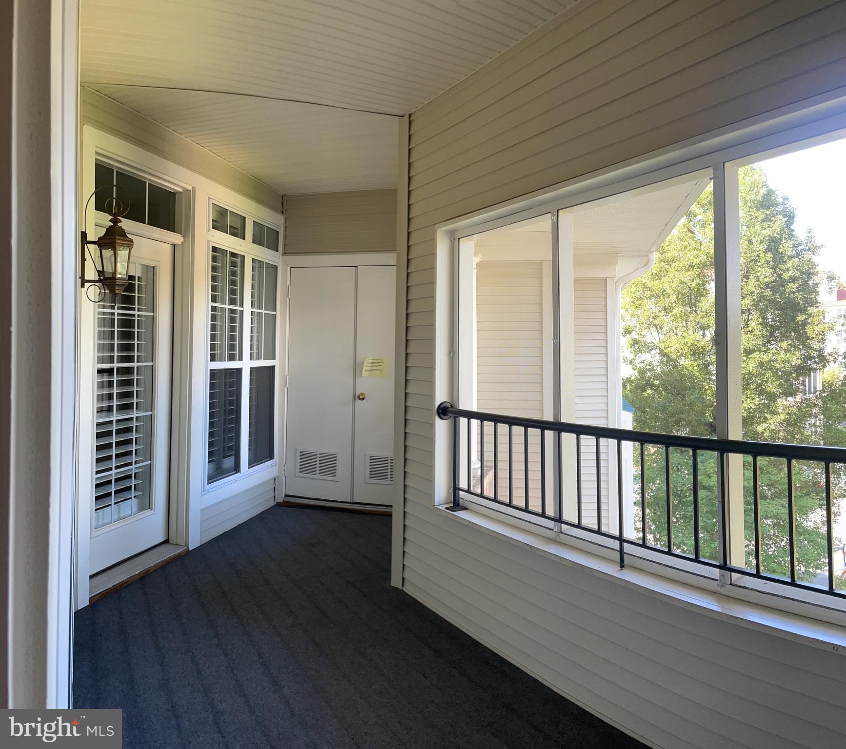 WAVERLY WOODS - Residential Lease