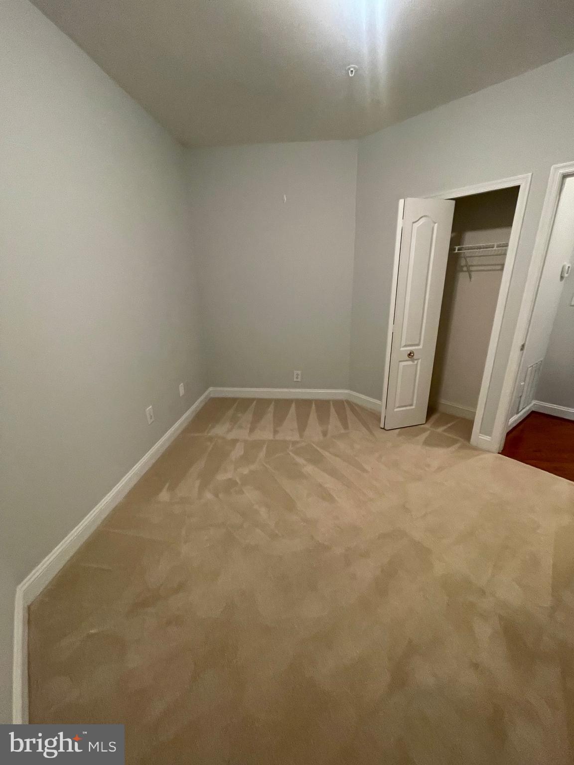 WAVERLY WOODS - Residential Lease