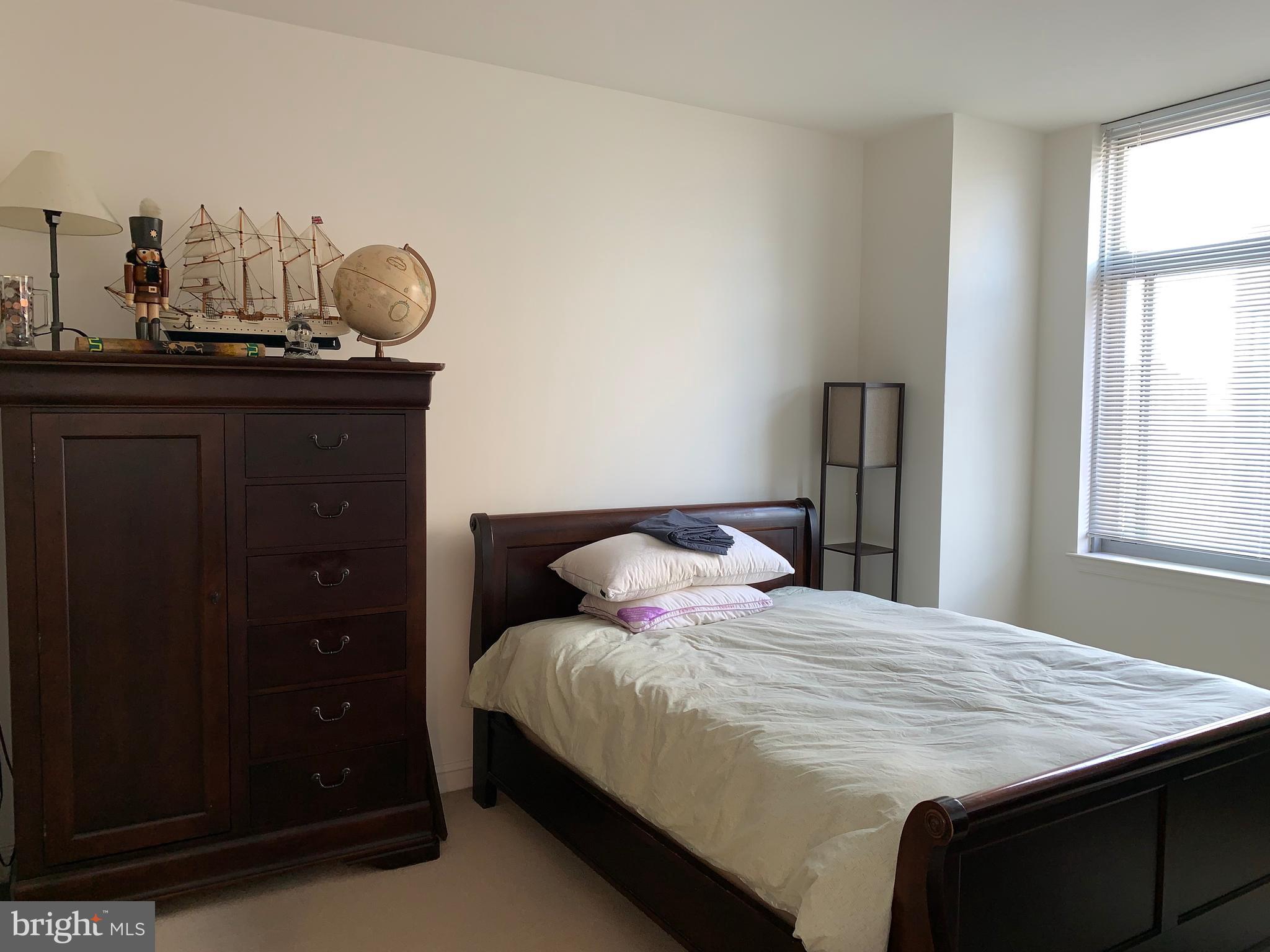 MIDTOWN AT RESTON TOWN CENTER - Residential Lease