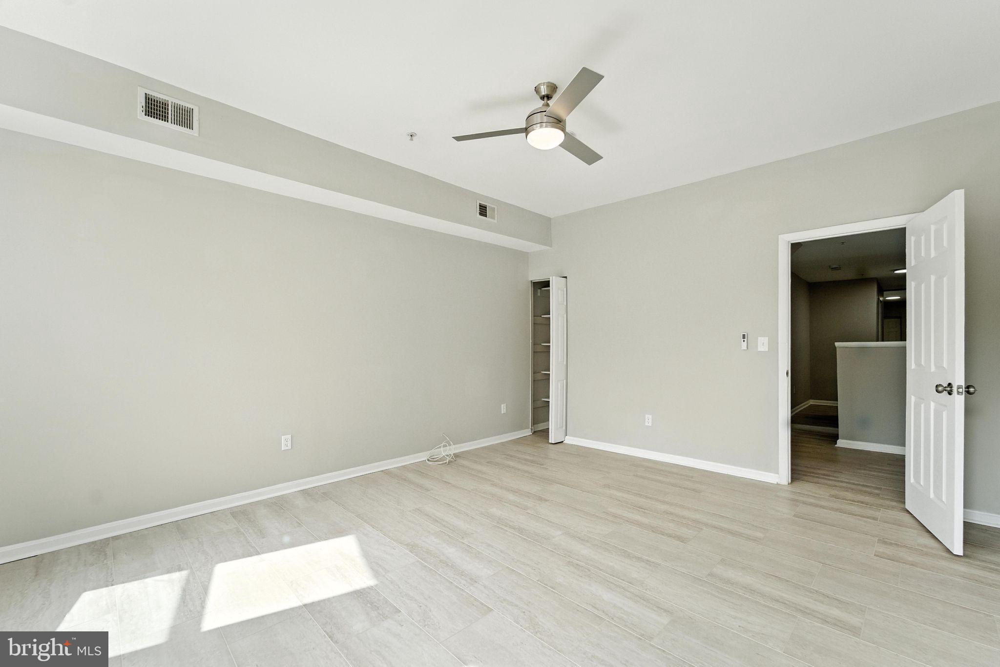 MIDWAY - Residential Lease