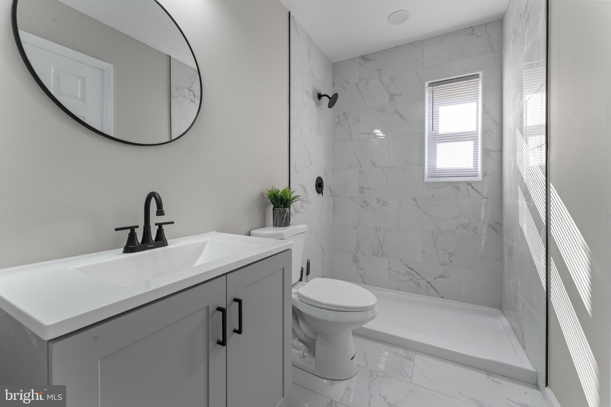 LEEDOM ESTATES - Residential