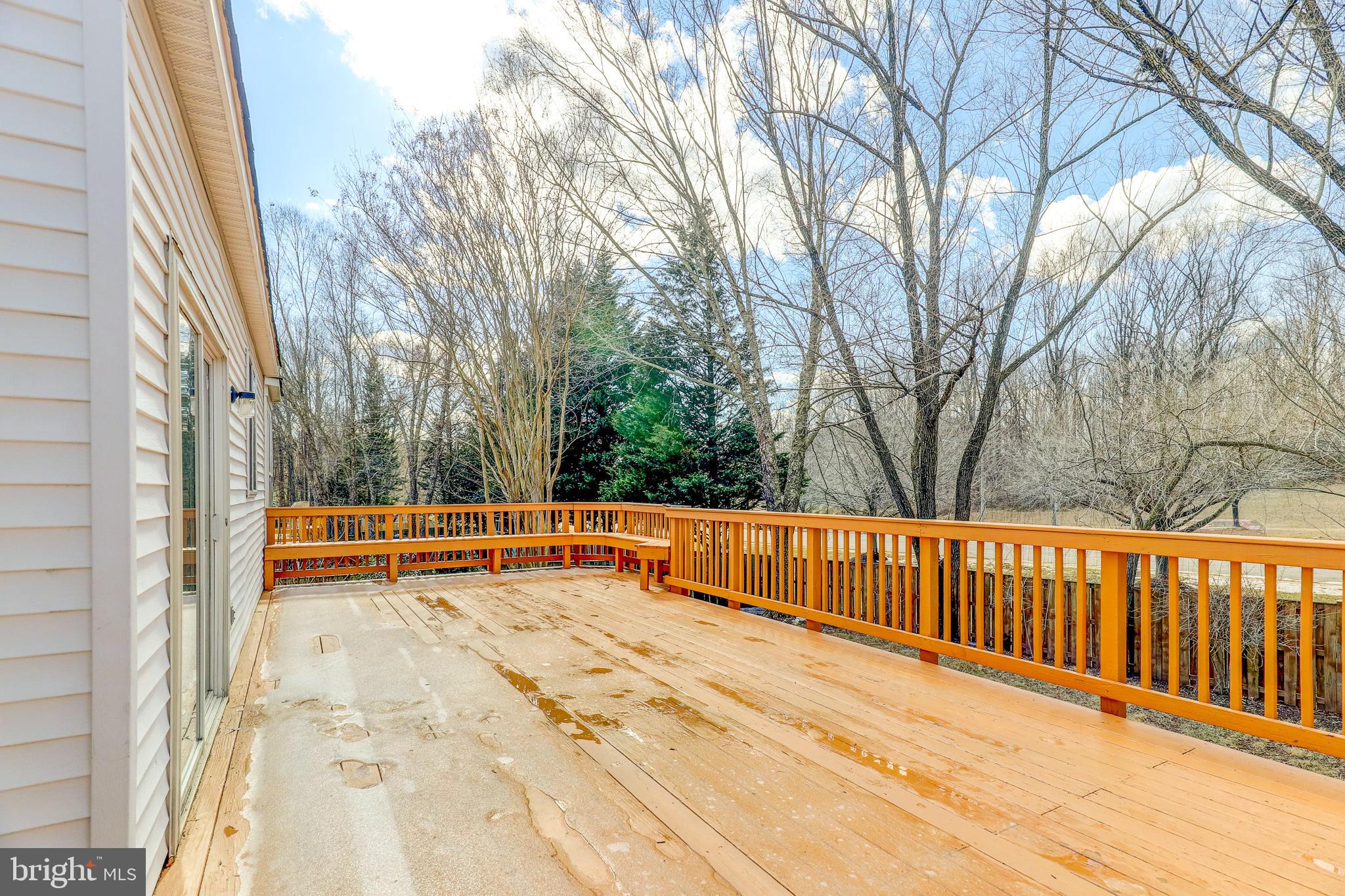 BLOOMS CROSSING - Residential