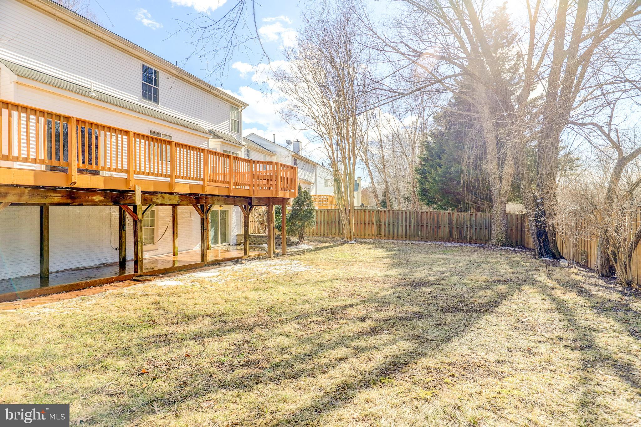 BLOOMS CROSSING - Residential