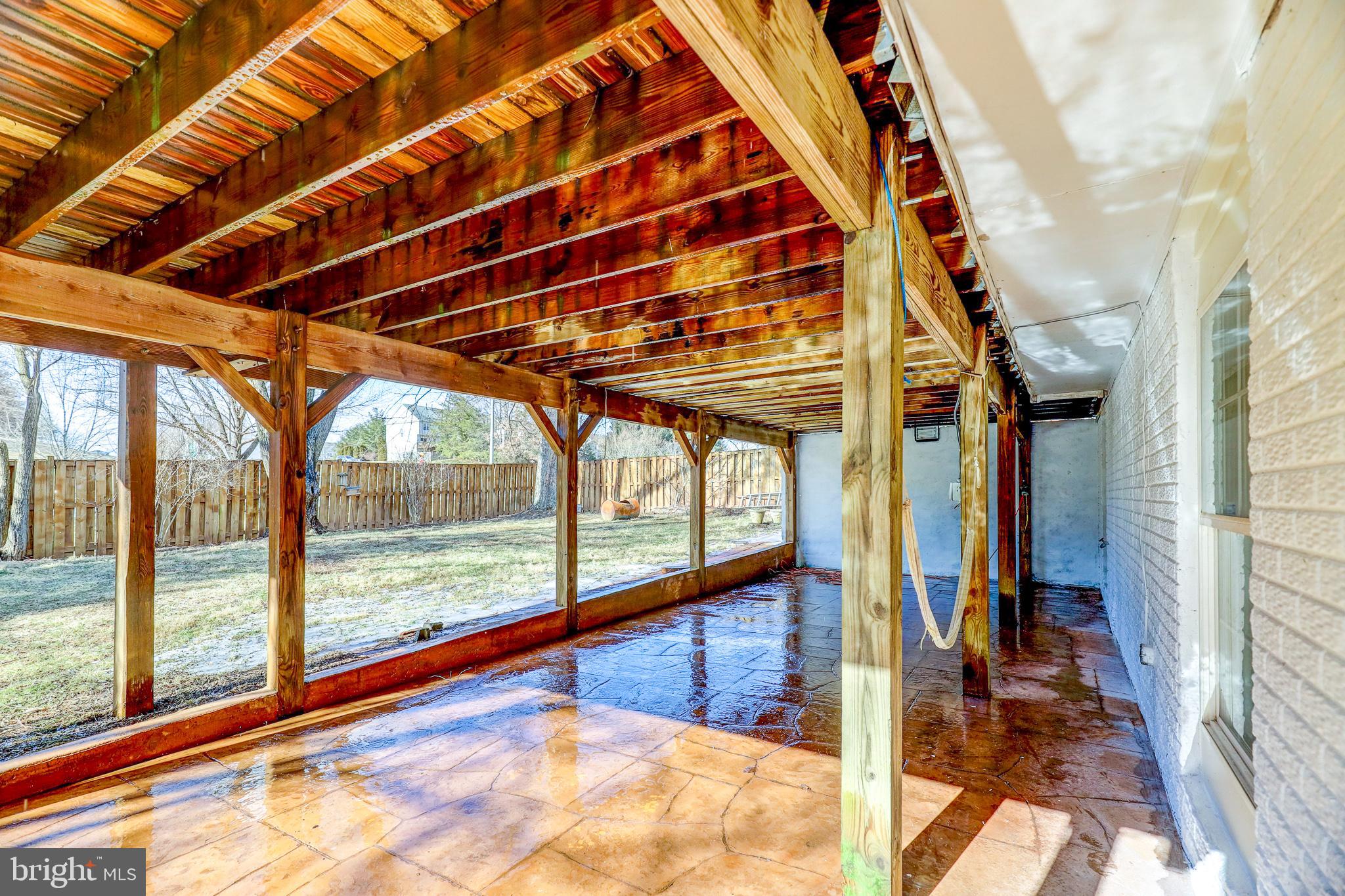 BLOOMS CROSSING - Residential