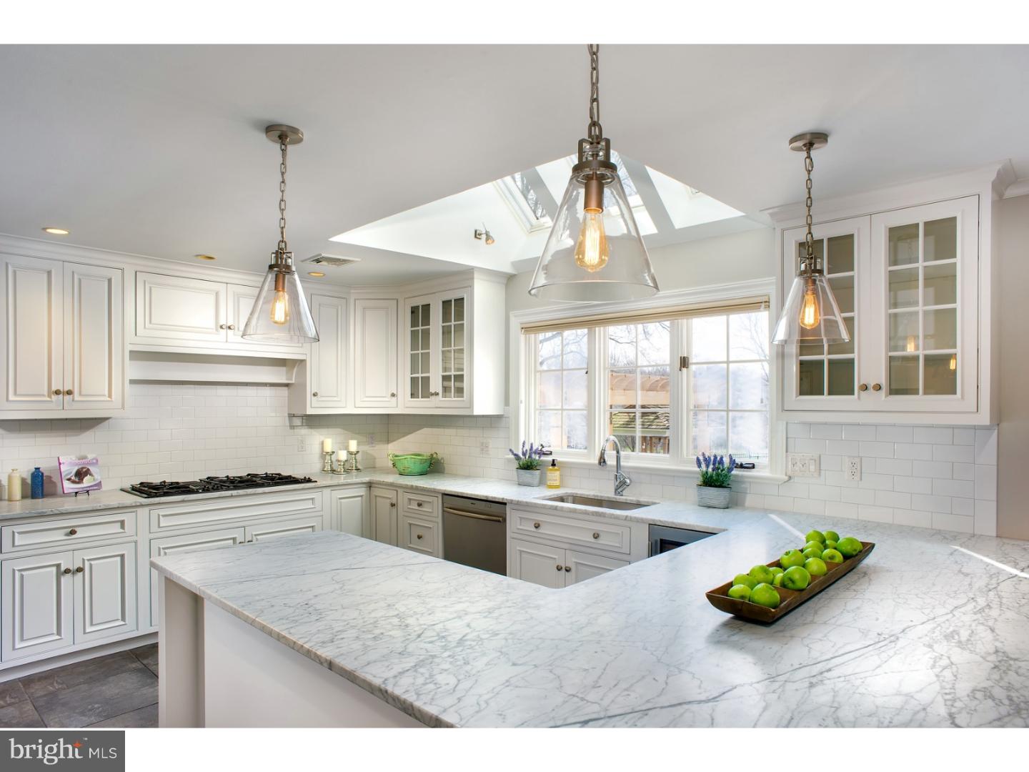 RADNOR HUNT - Residential