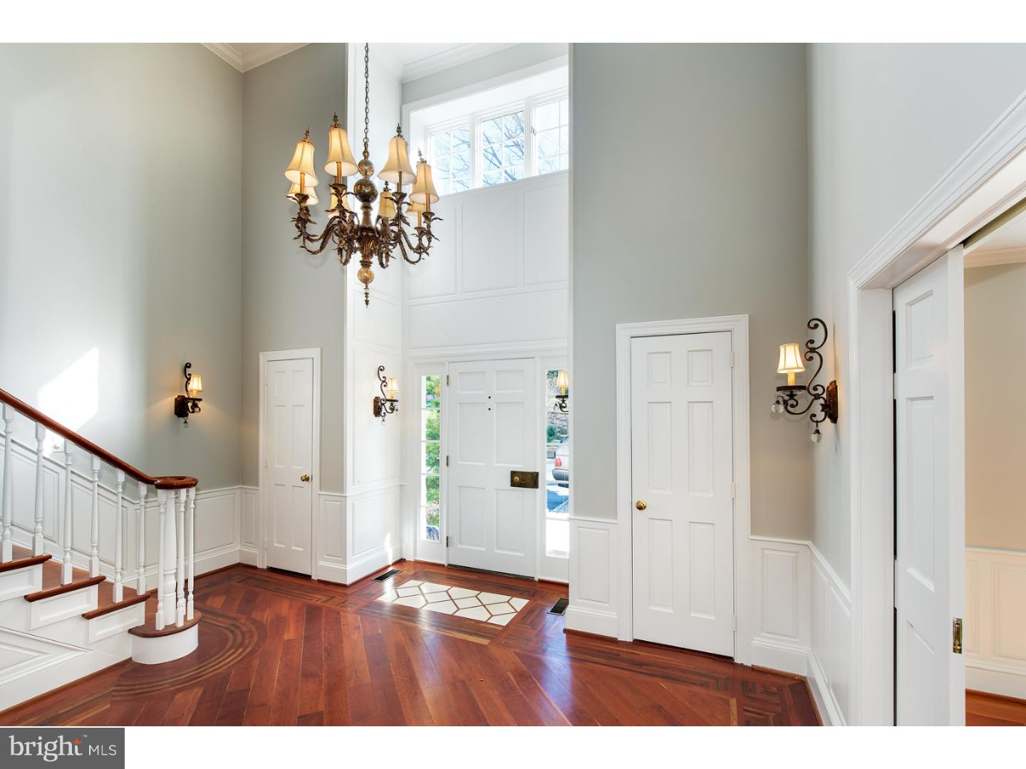 RADNOR HUNT - Residential