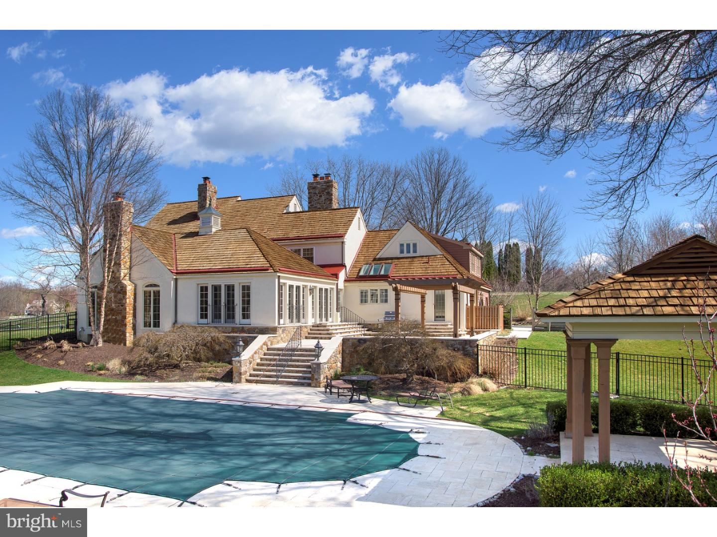 RADNOR HUNT - Residential