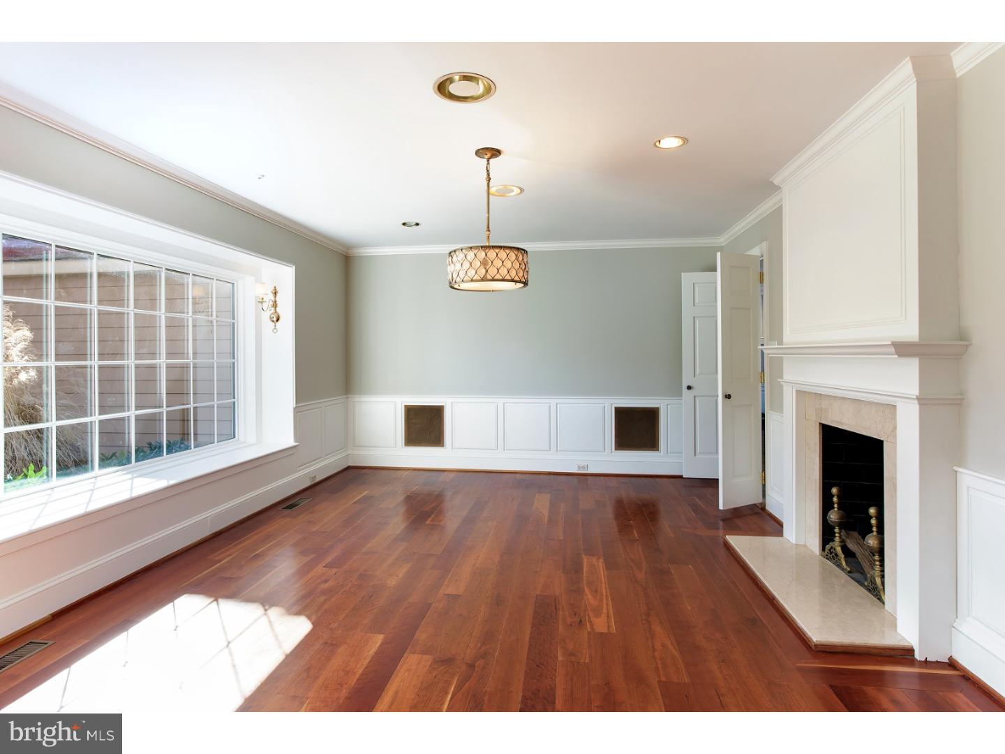 RADNOR HUNT - Residential