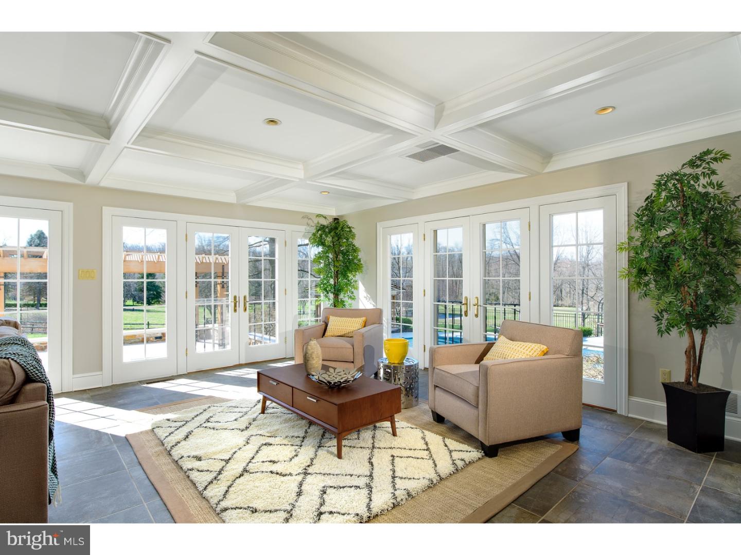 RADNOR HUNT - Residential