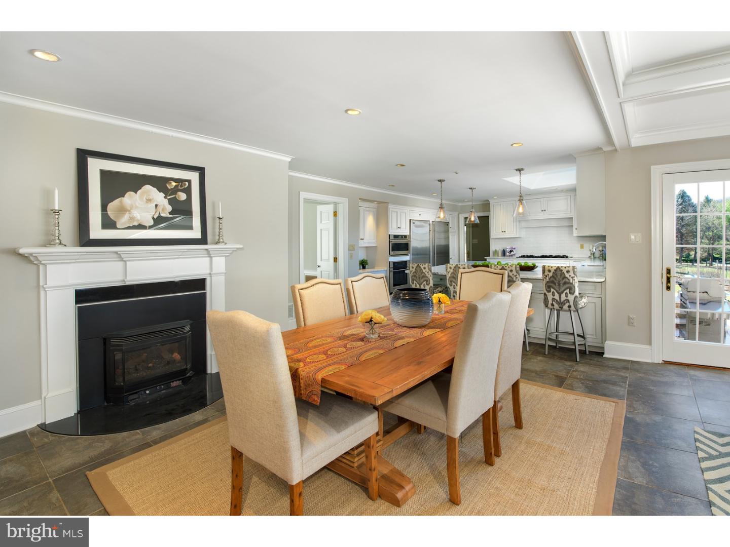 RADNOR HUNT - Residential